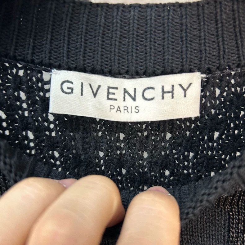 Givenchy Givenchy Size OSPrinted Sweater 2506-Nextarrow Size US XL / EU 56 / 4 - 3 Thumbnail