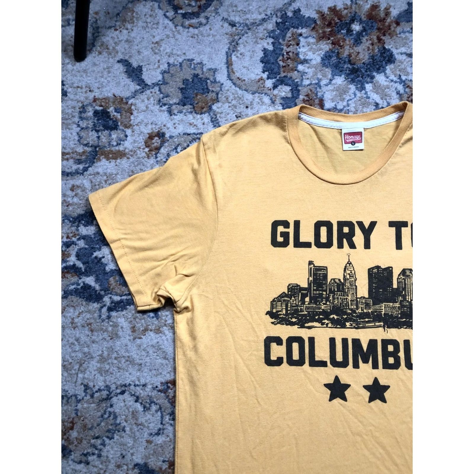 Vintage Homage Shirt Mens Large Yellow Glory to Columbus Skyline Graphic Tee T-Shirt Size US L / EU 52-54 / 3 - 3 Thumbnail