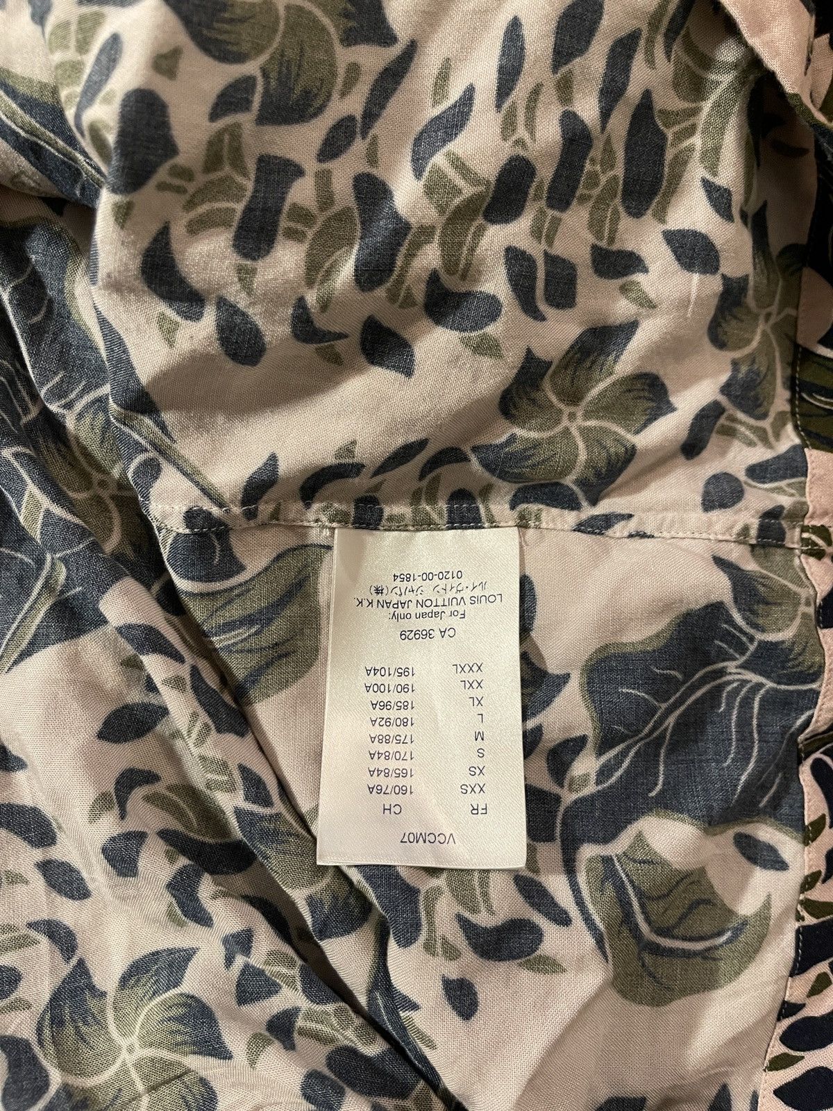 Louis Vuitton Louis Vuitton Leaf Short Sleeve Shirt Size US M / EU 48-50 / 2 - 6 Thumbnail