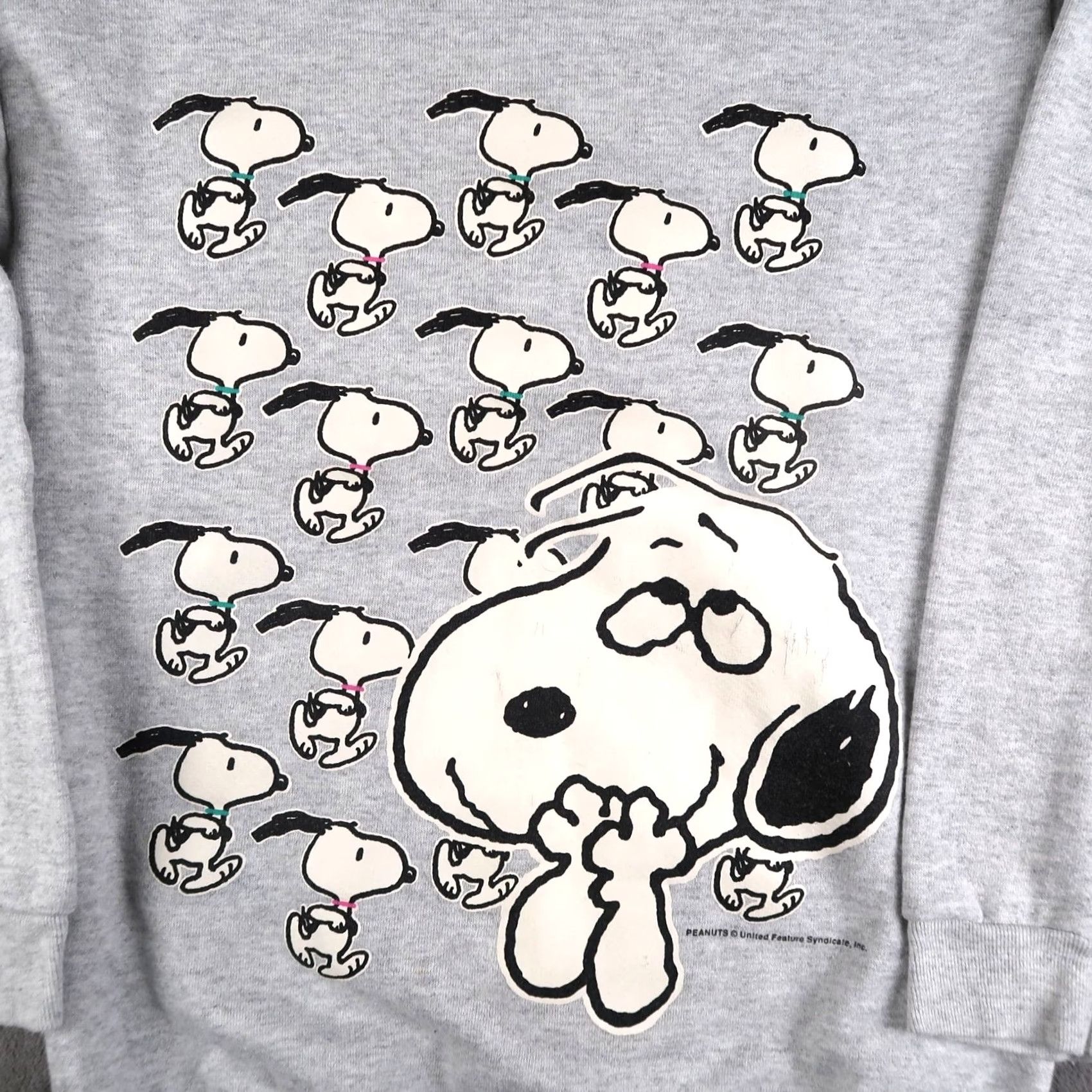 Vintage VINTAGE Snoopy Sweatshirt Cartoon Crewneck M Gray USA 90s Peanuts Crew Neck Mens Womens Unisex Adults Graphic Print Cotton Polyester Regular Fit Size US M / EU 48-50 / 2 - 3 Thumbnail