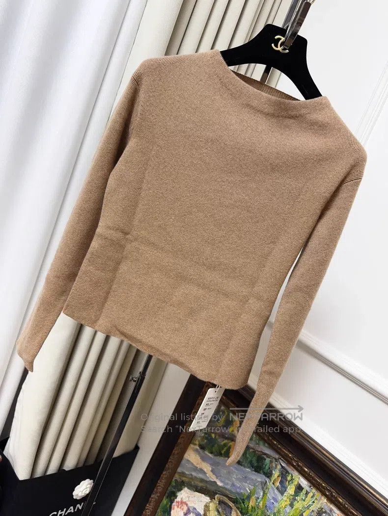 Loro Piana Loro Piana Khaki Long Sleeve Knit Top Size XS / US 0-2 / IT 36-38 - 1 Thumbnail