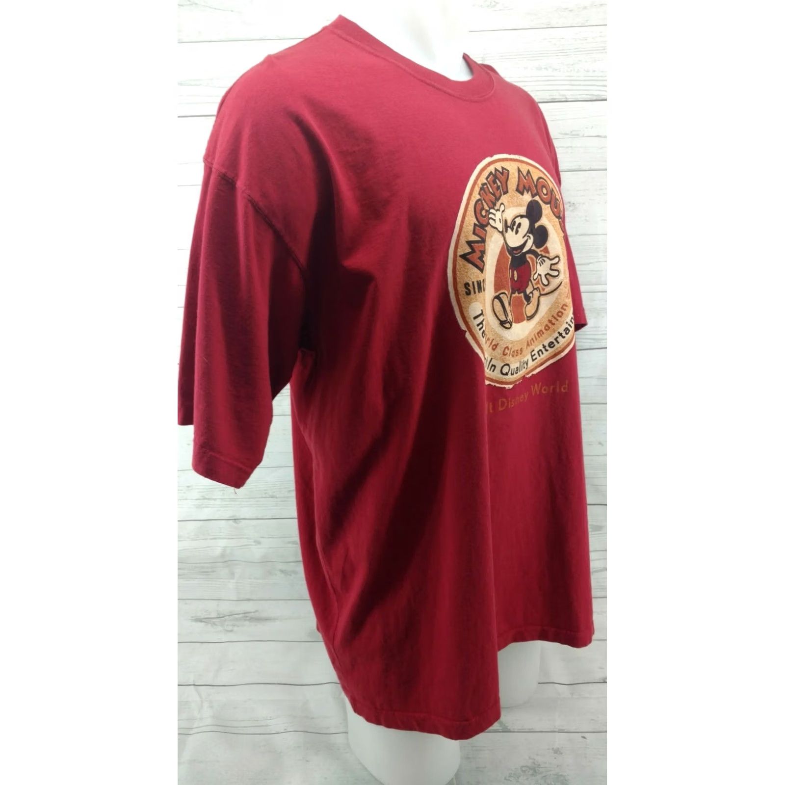 Disney Walt Disney Classic Retro T-Shirt Mickey XL Men Red DisneyWorld Graphic Tee Size US XL / EU 56 / 4 - 4 Thumbnail