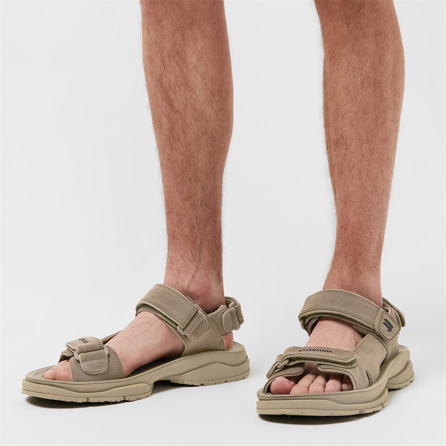 Balenciaga o1g2r1mq0226 Flat Sandals In Dark Taupe Size US 9 / EU 42 - 3 Thumbnail