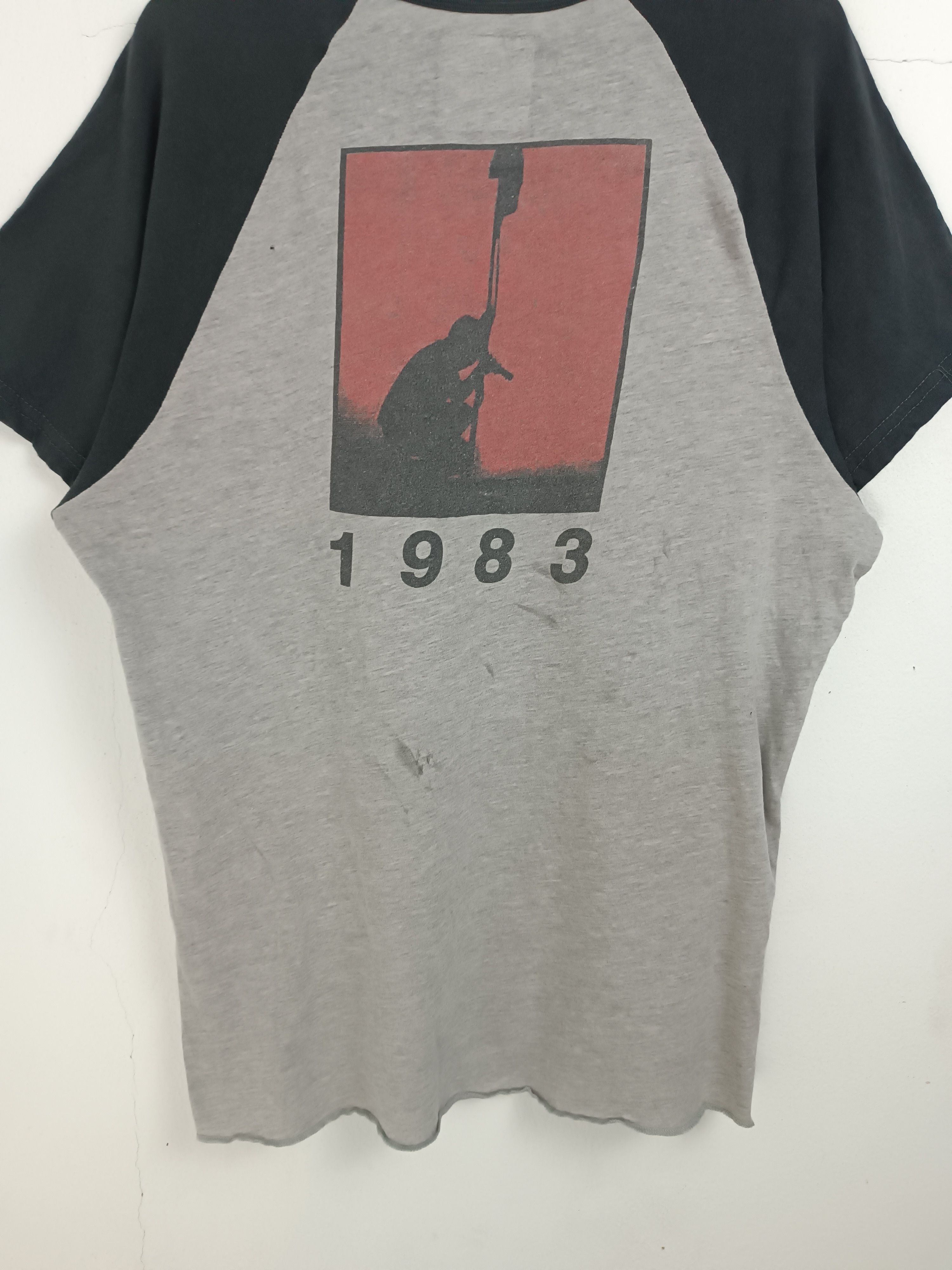 Band Tees THRASHED FADED VINTAGE U2 BLOOD RED SKY VERY RARE Size US L / EU 52-54 / 3 - 7 Thumbnail