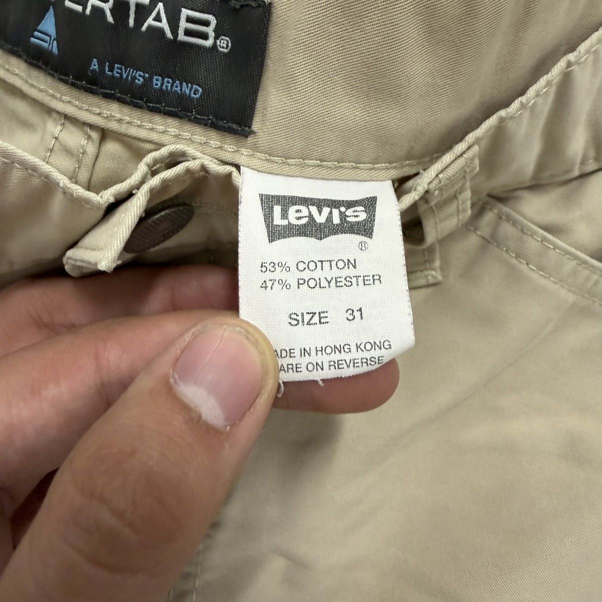 Levi's Vintage Levi’s Silvertab Cargo Shorts Beige Utility Mesh Size US 31 - 3 Thumbnail