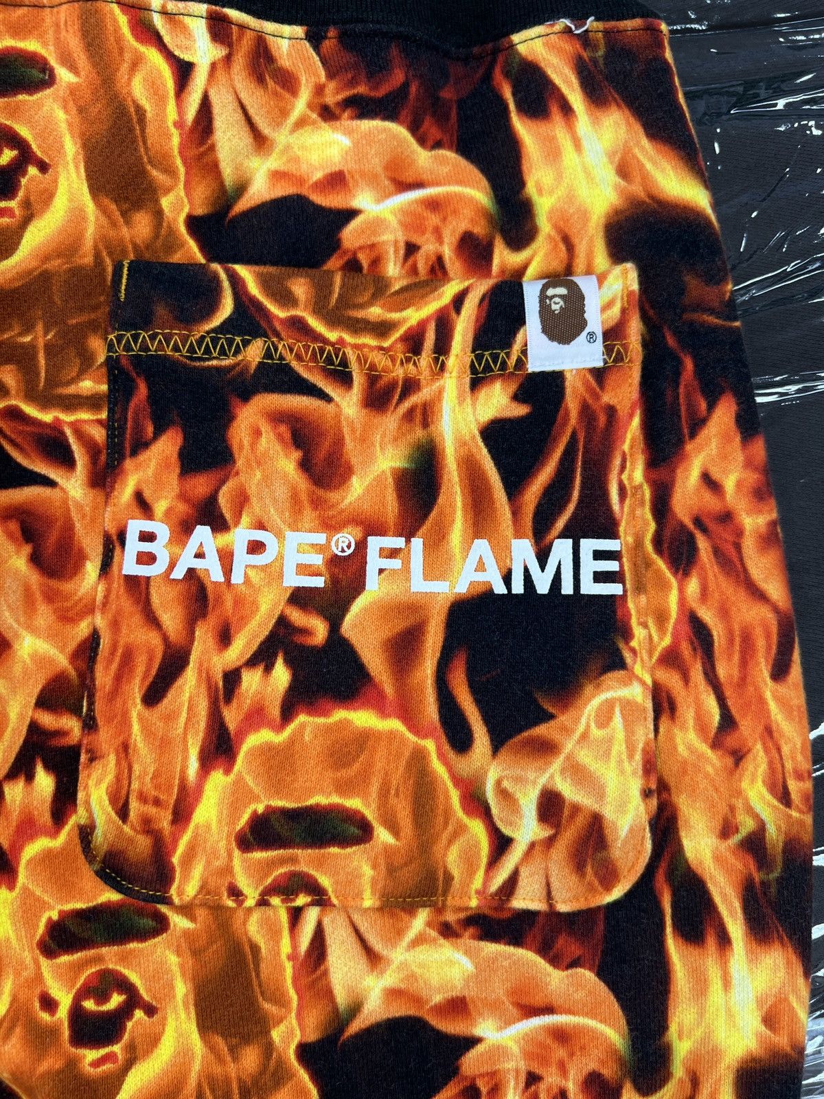 Bape BAPE FLAME SWEAT PANTS Size US 32 / EU 48 - 3 Thumbnail