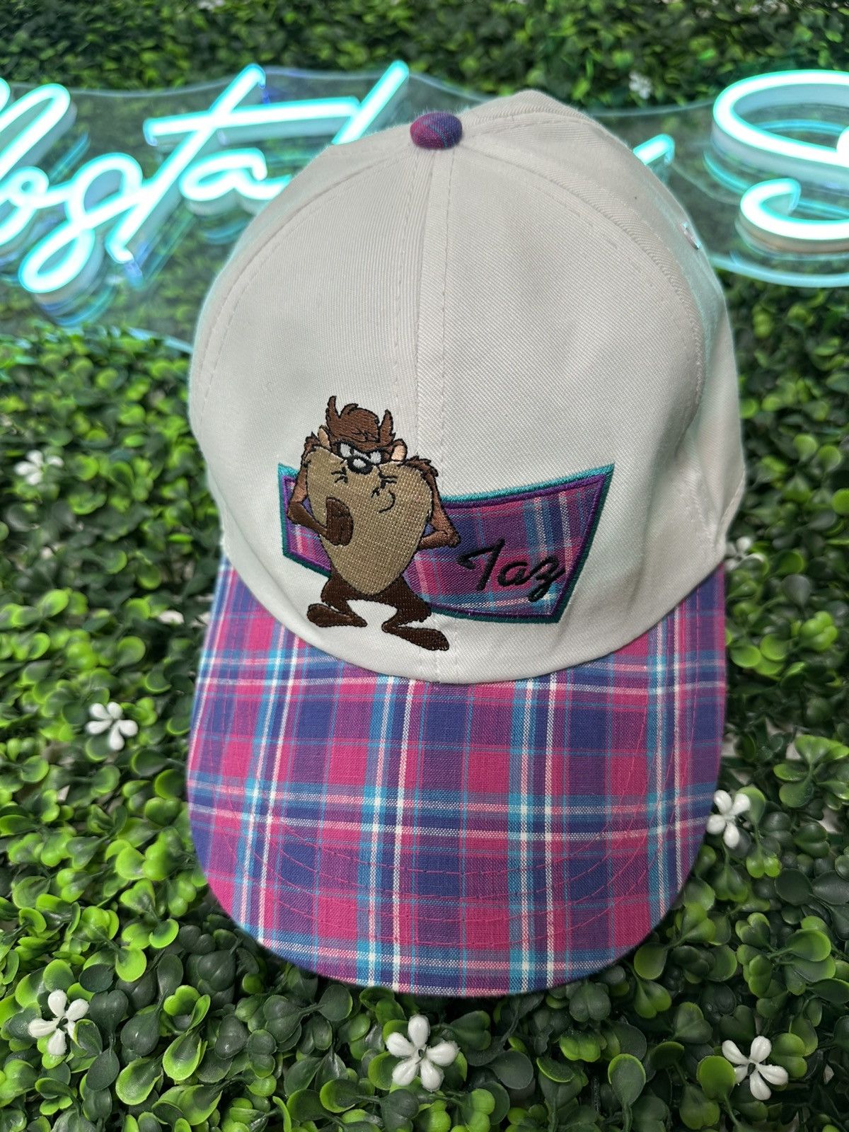 Vintage Taz looney tunes vintage hat scrunch Size ONE SIZE - 1 Thumbnail