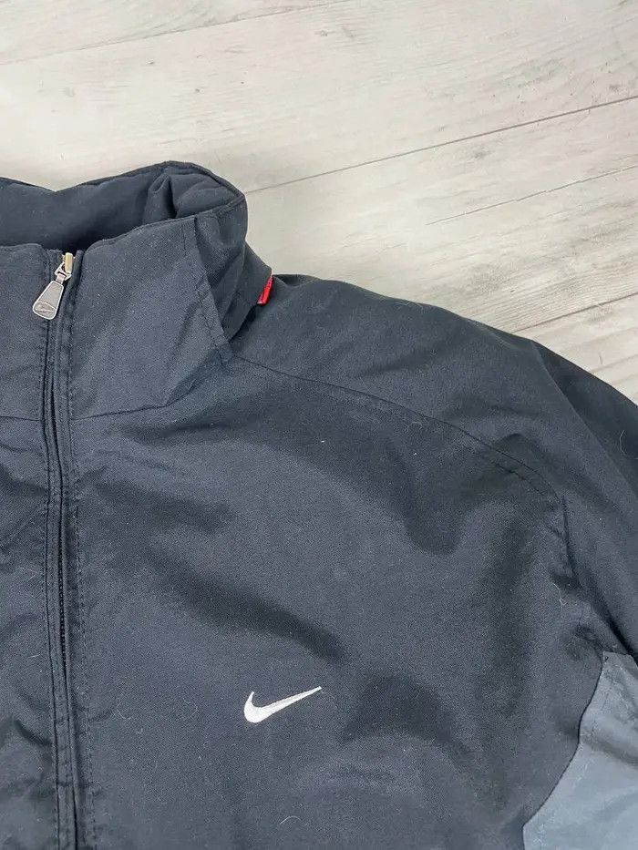 Nike Vintage Nike Big Logo Swoosh 2000s Puffer Jacket Drill Rap Size US M / EU 48-50 / 2 - 7 Thumbnail