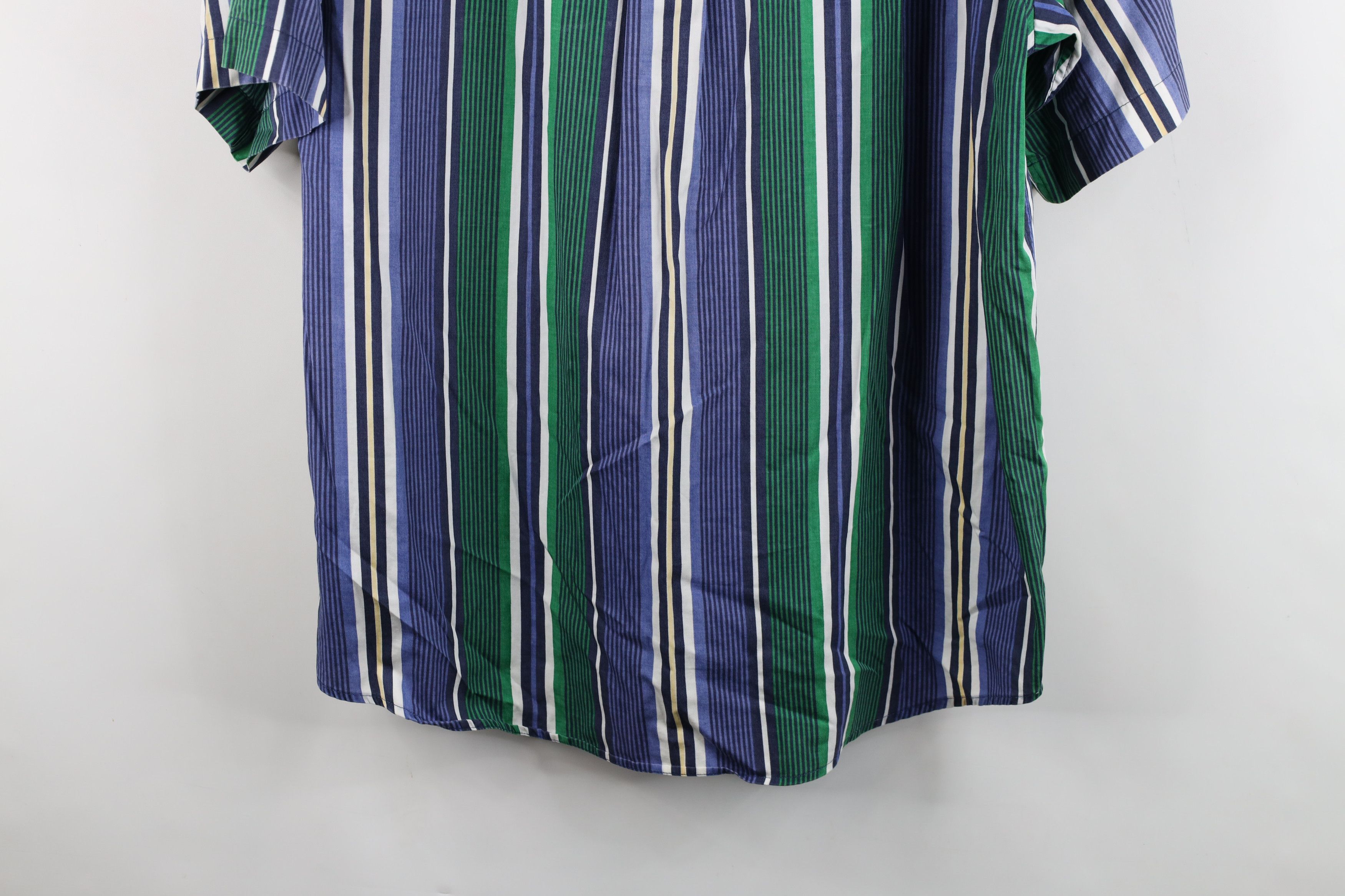 Vintage Vintage 90s Streetwear Short Sleeve Button Down Shirt Size US L / EU 52-54 / 3 - 13 Thumbnail