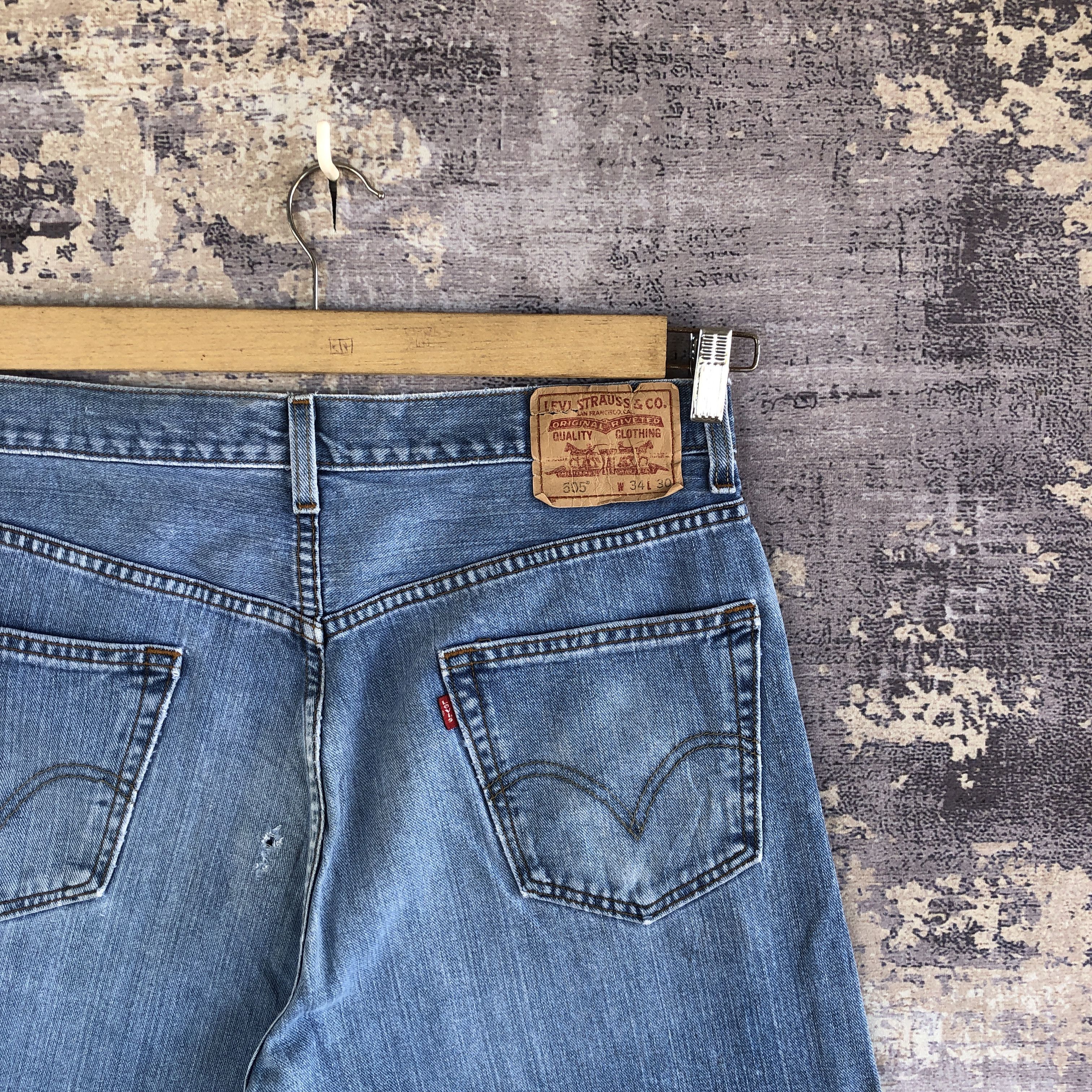 Levi's Vintage Levis 505 Sun Faded Jeans Levi's Light Wash Denim Size US 34 / EU 50 - 5 Thumbnail