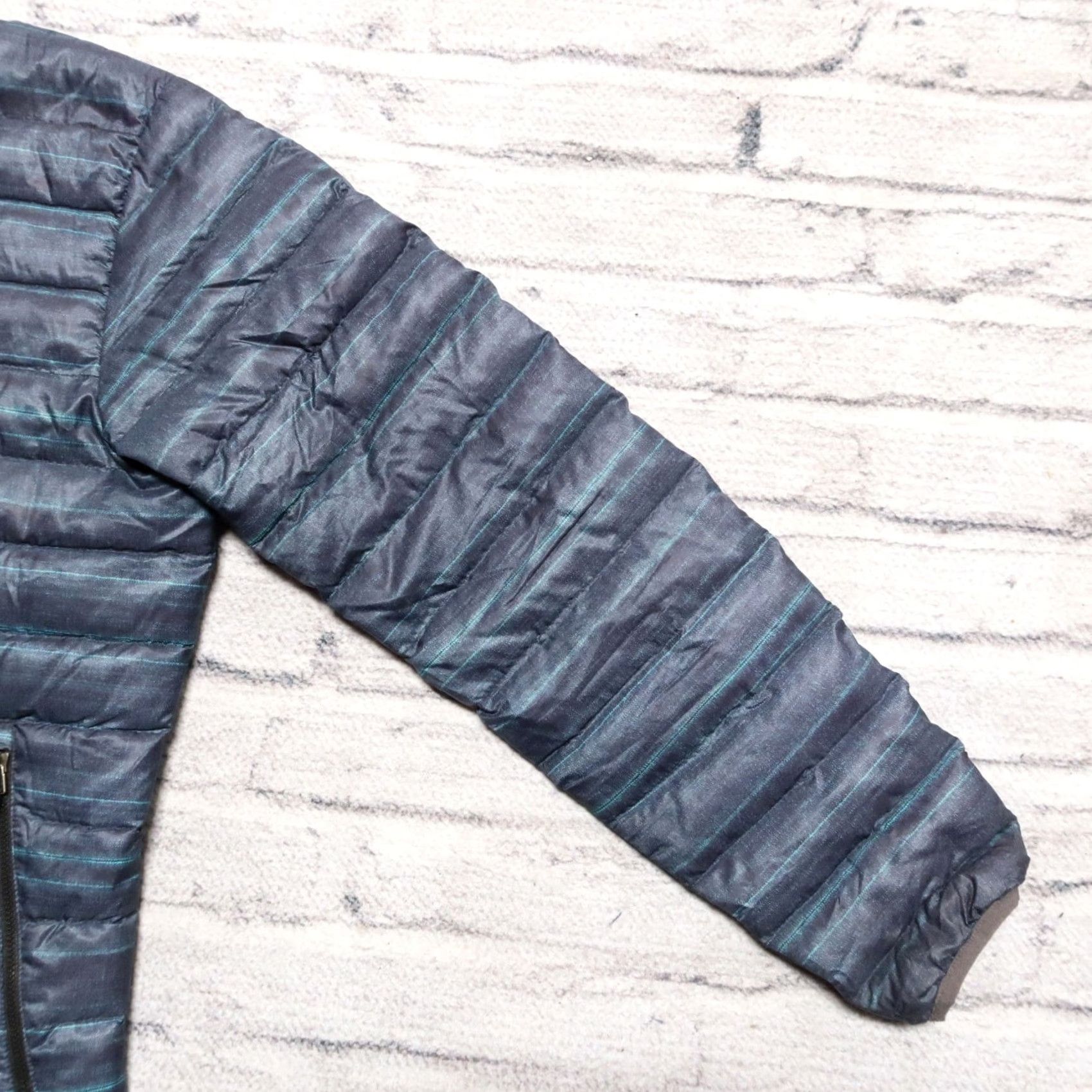 Patagonia Patagonia Down Sweater Jacket Mens Size S Print / Pattern Quilted Primaloft Size US S / EU 44-46 / 1 - 6 Thumbnail
