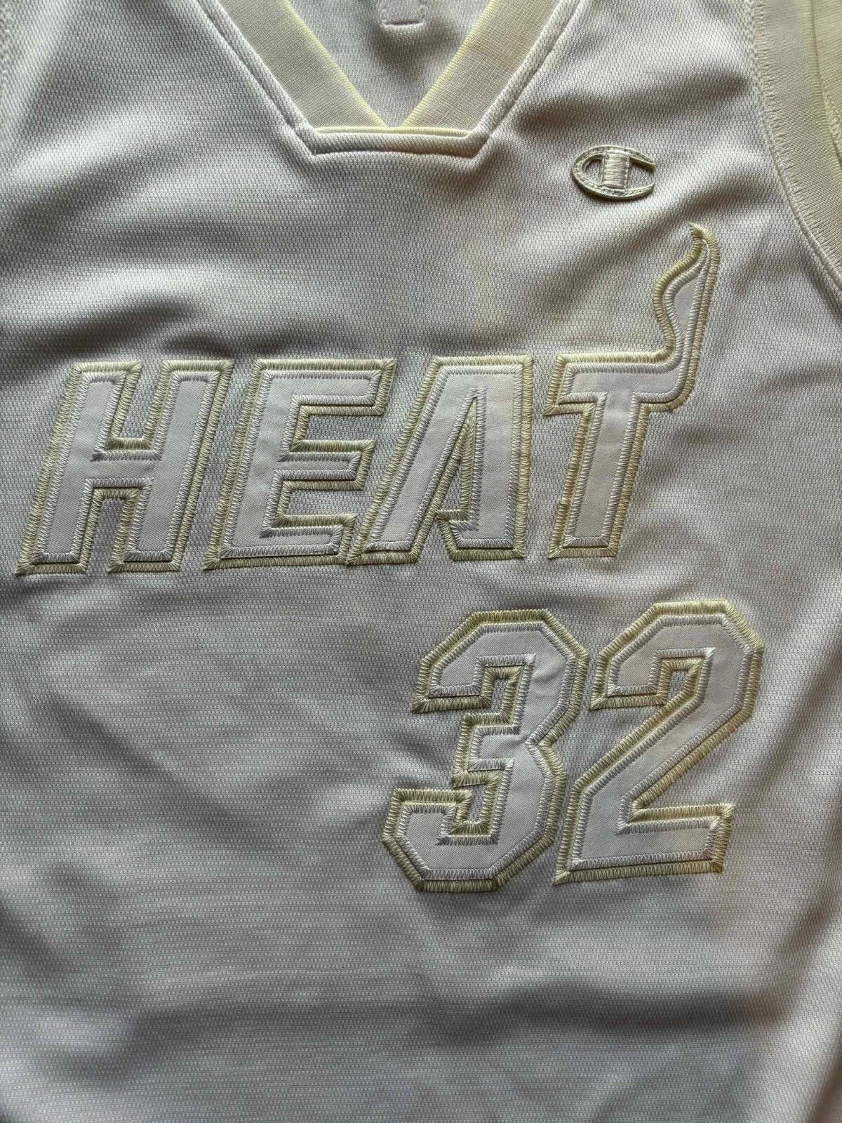 Champion NEW Shaquille O'Neal Miami Heat allwhite NBA jersey size L Size US L / EU 52-54 / 3 - 5 Thumbnail