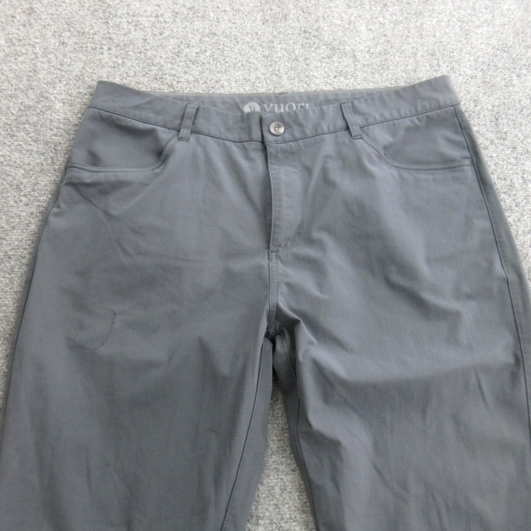 Vuori Vuori Pants Mens 36 Gray Performance Chino Golf Stretch Travel V430 Chino Pants Casual Size US 36 / EU 52 - 4 Thumbnail