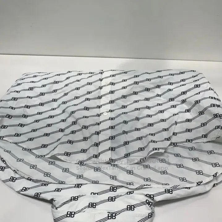 Balenciaga Balenciaga Logo Printed Short Sleeve Shirt. Size US M / EU 48-50 / 2 - 6 Thumbnail