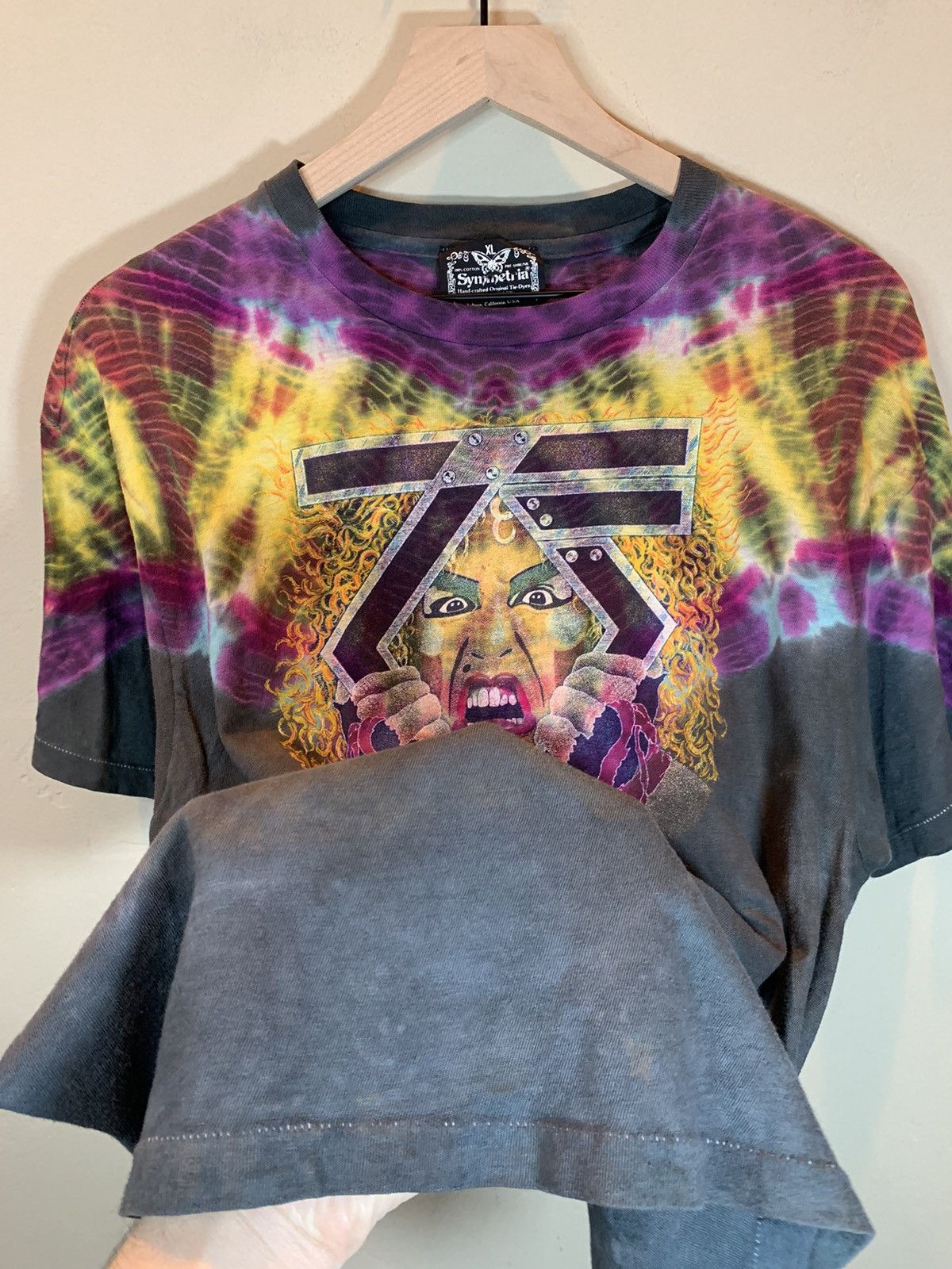 Band Tees × Vintage RARE* Vintage 80s Twisted Sister Symmetria Tie-Dye Art Shirt Size US XL / EU 56 / 4 - 4 Thumbnail