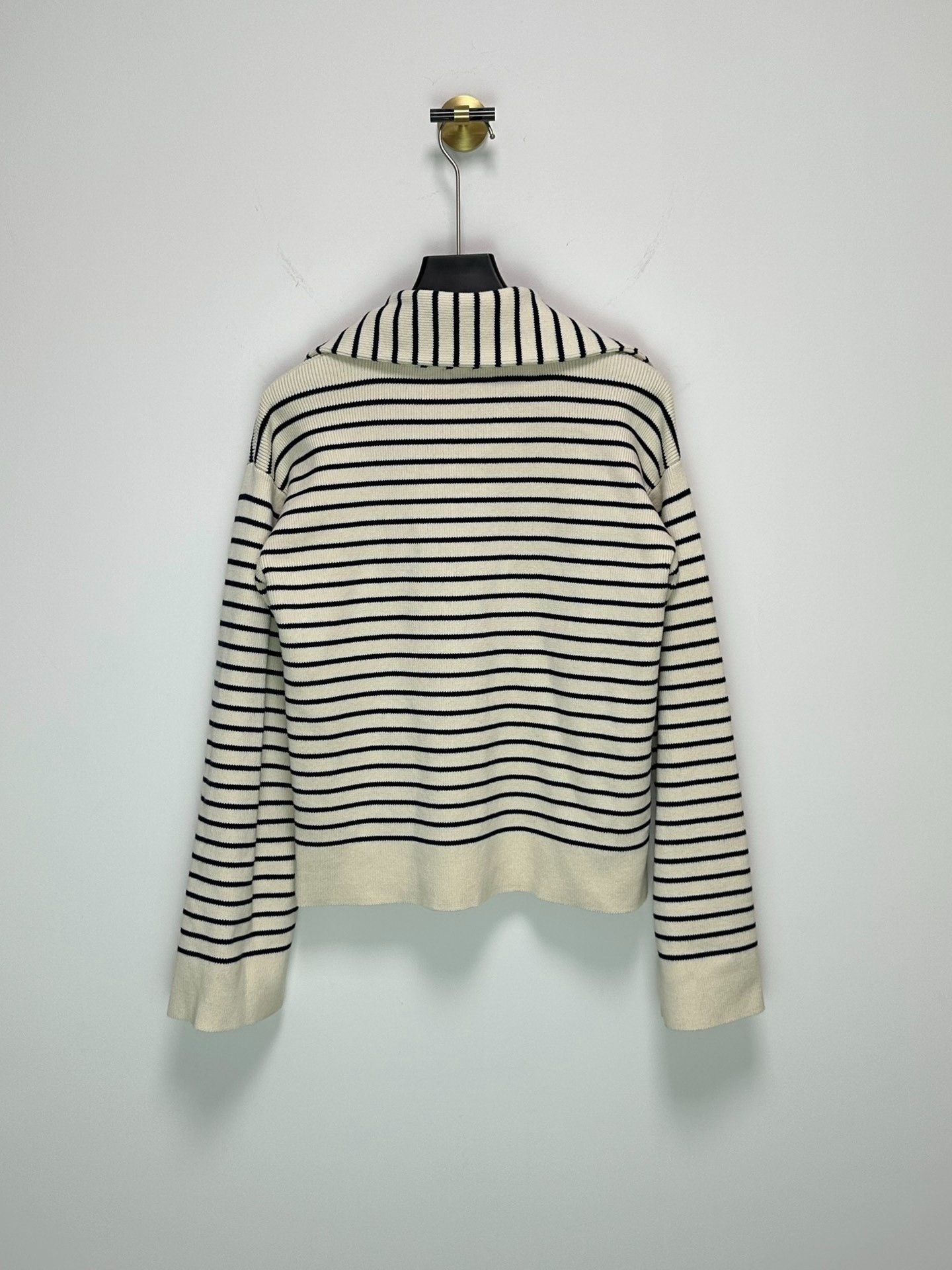 Celine Celine Black White Striped Navy Collar Knit Size US S / EU 44-46 / 1 - 2 Thumbnail