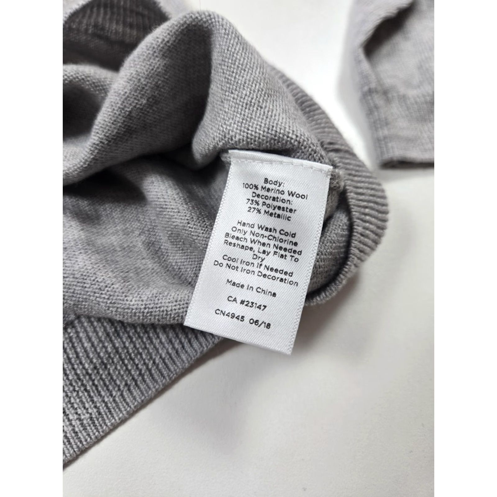 Talbots Talbots Sweater Womens Petite Small Gray Merino Wool Crown Embellished Pullover Size S / US 4 / IT 40 - 7 Thumbnail