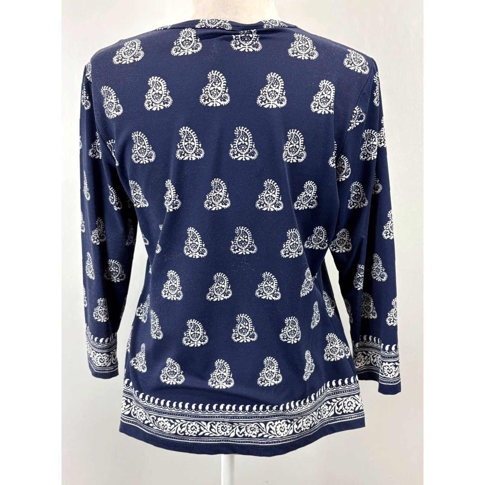 J.McLaughlin J. McLaughlin Women's Paisley Catalina Cloth Shirt Medium Navy Blue Casual Size M / US 6-8 / IT 42-44 - 3 Thumbnail