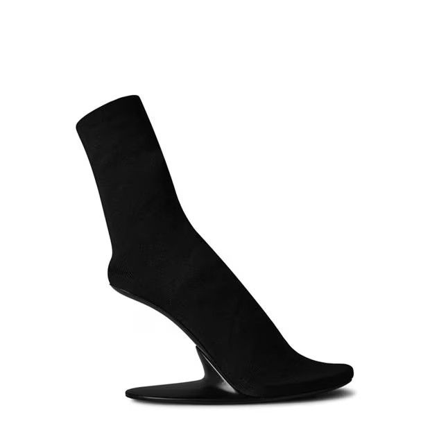 Balenciaga o1g2r1mq0924 100mm Ankle Boots in Black Size US 8 / IT 38 - 1 Thumbnail