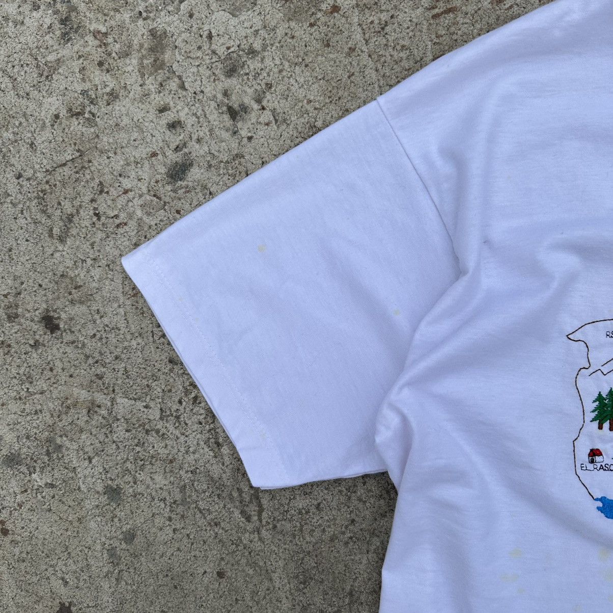 Designer × Vintage Vintage La Adrada T-shirts City Distressed Hype Y2K 00s Size US L / EU 52-54 / 3 - 6 Thumbnail