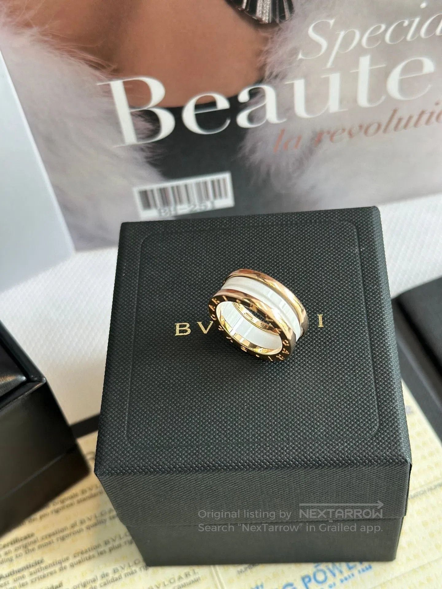 Bvlgari Bvlgari White Ceramic Ring. Size ONE SIZE - 1 Thumbnail