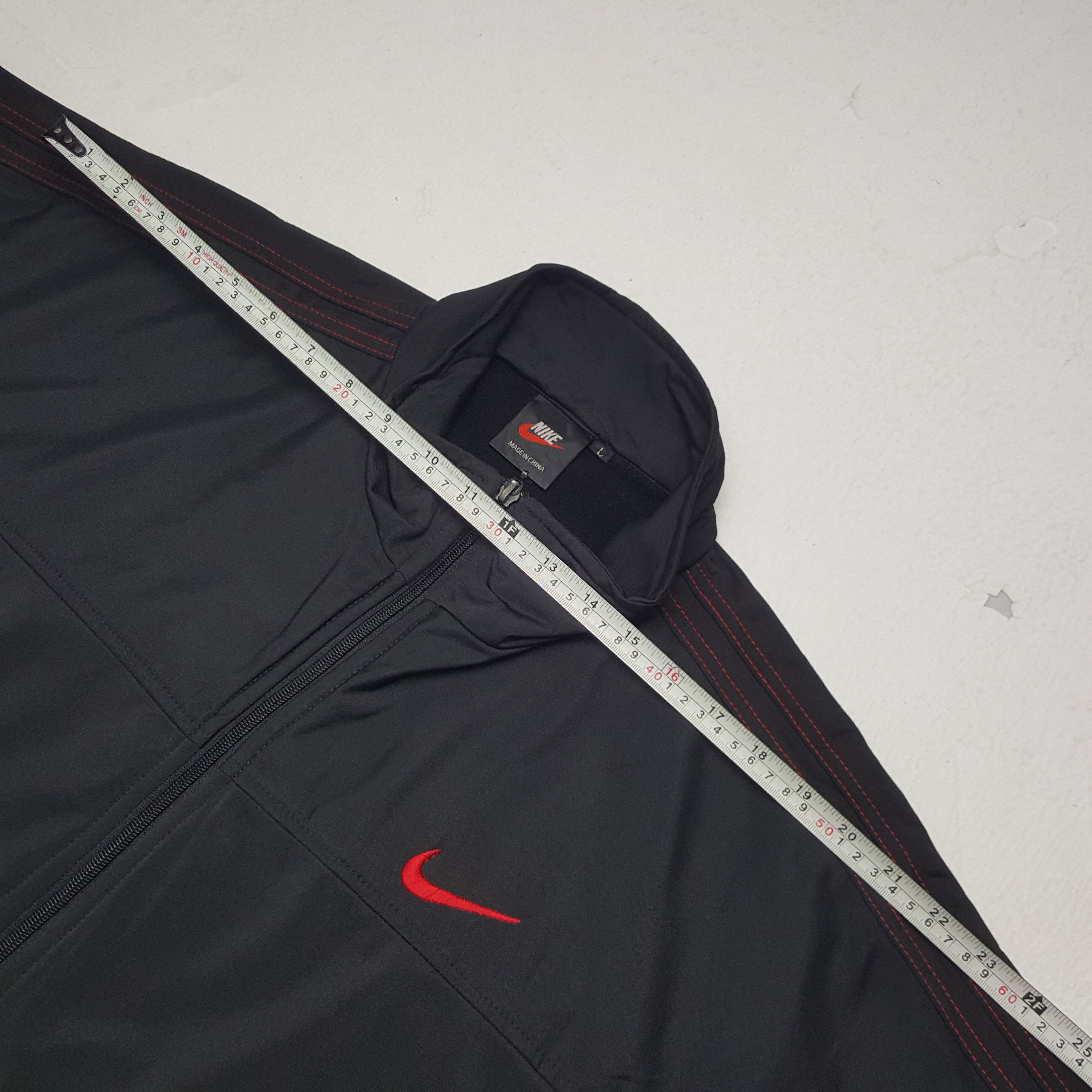 Nike × Vintage Vintage Nike Windbreaker Jacket Size US L / EU 52-54 / 3 - 5 Thumbnail