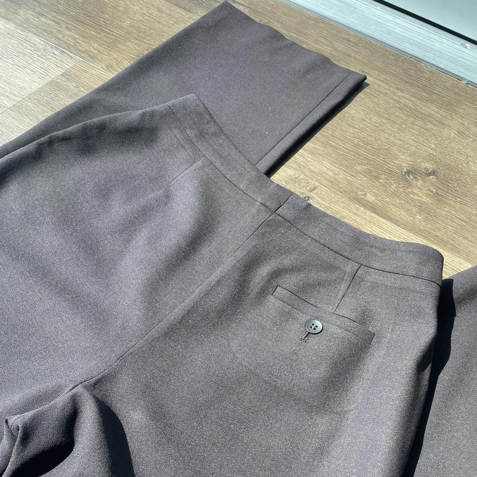 Louis Feraud These stunning Louis Feraud vintage brown pants will elevate Size 28" / US 6 / IT 42 - 8 Thumbnail