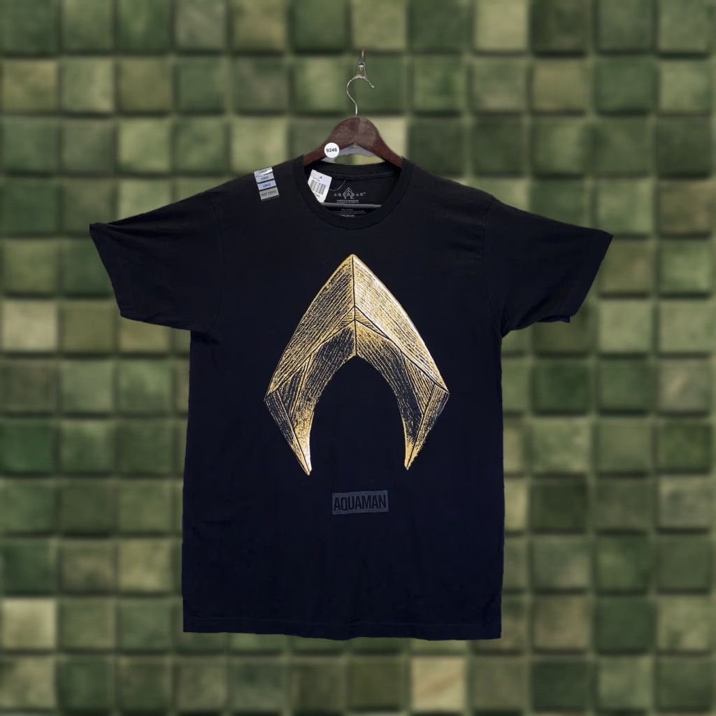 Hot Topic VINTAGE Aquaman Hot Topic Mens Graphic T Shirt Large NWT-9246 Size US L / EU 52-54 / 3 - 1 Thumbnail