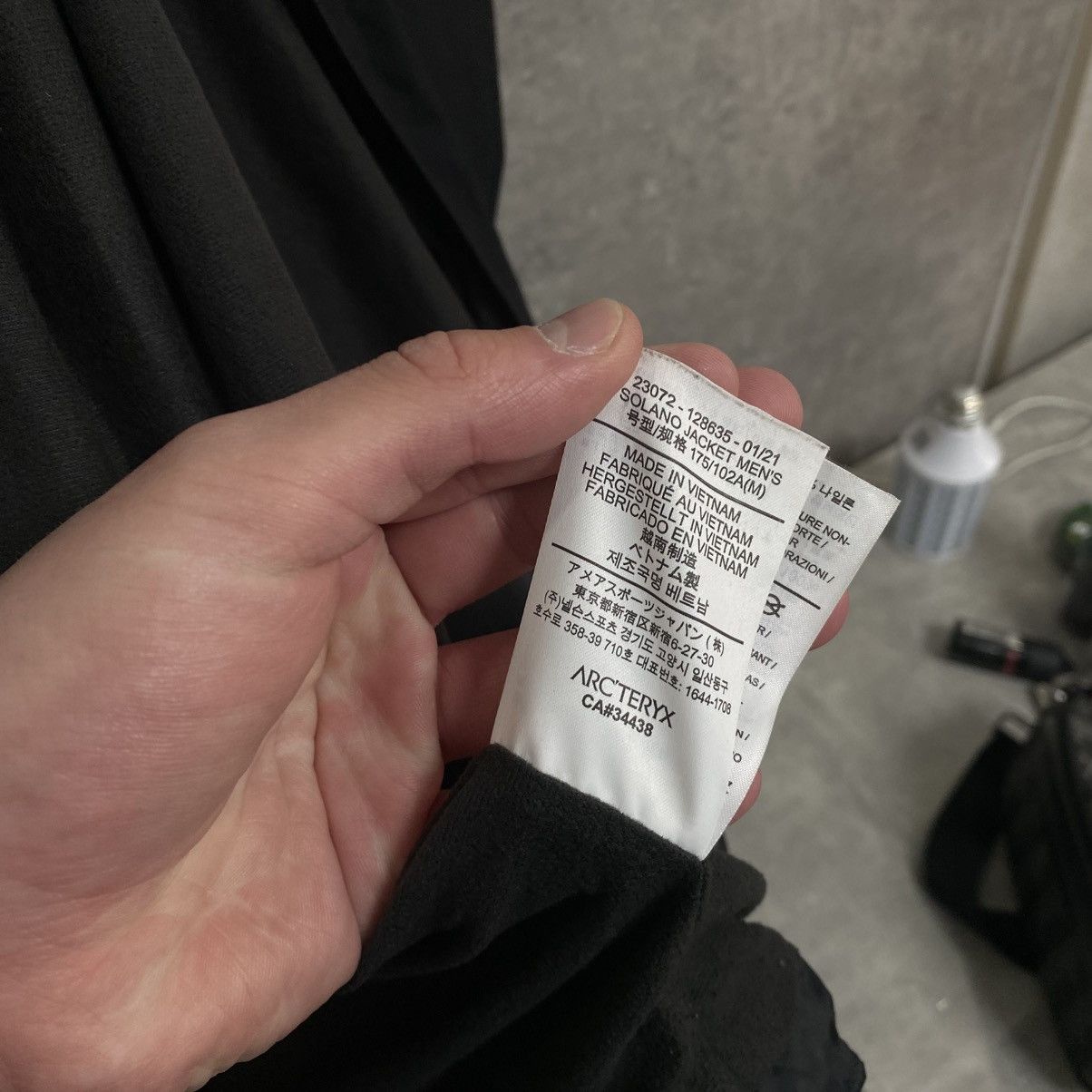 Arc'teryx Vintage Arcteryx Soft Shell Gore Tex Jacket Black Size US M / EU 48-50 / 2 - 13 Thumbnail