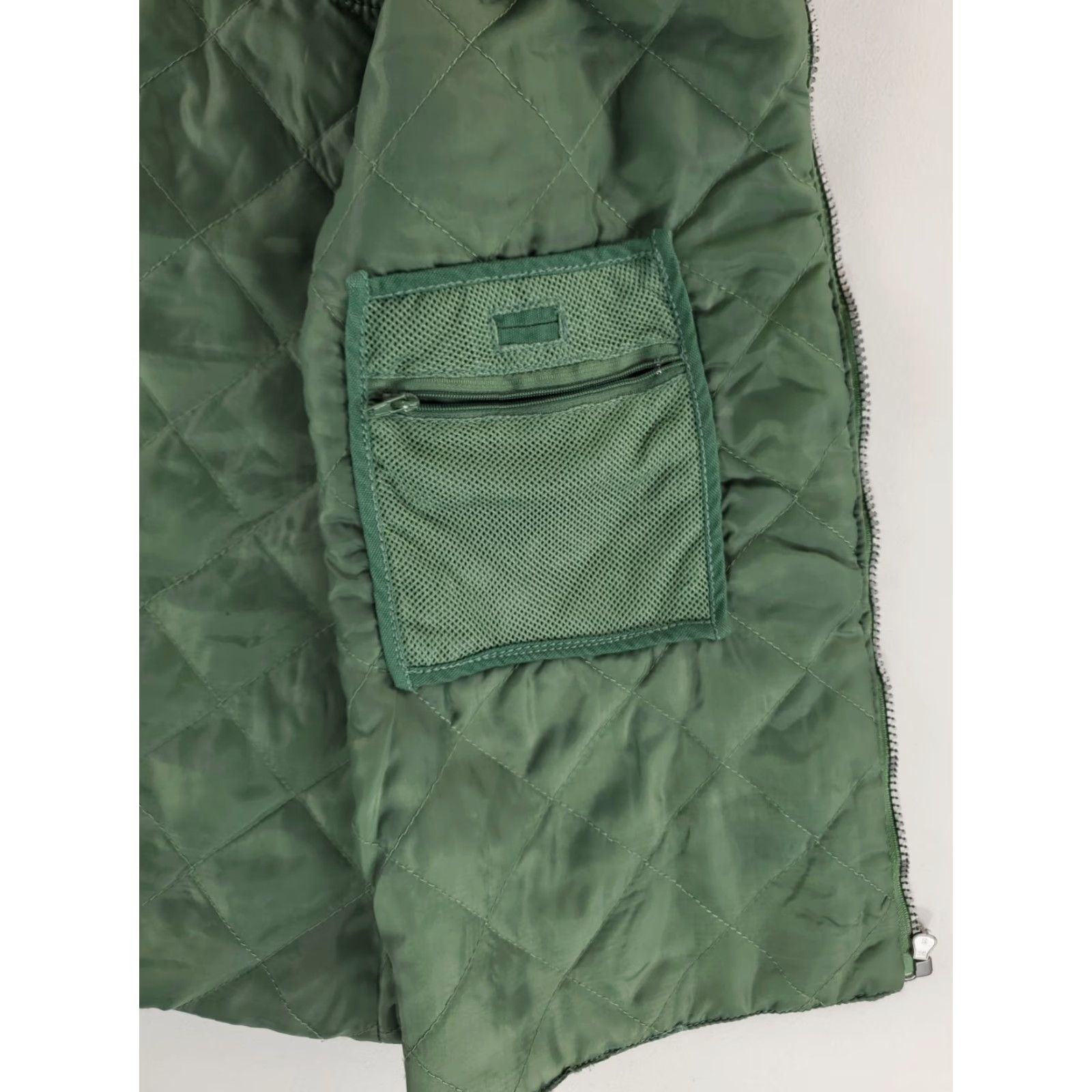 Ripple Junction VINTAGE Ripple Junction Naruto Vest Green Ripple Junction Mens M Windbreaker Cotton Vest Mens M Green Naruto Ripple Junction Windbreaker Shirt Size US M / EU 48-50 / 2 - 3 Thumbnail
