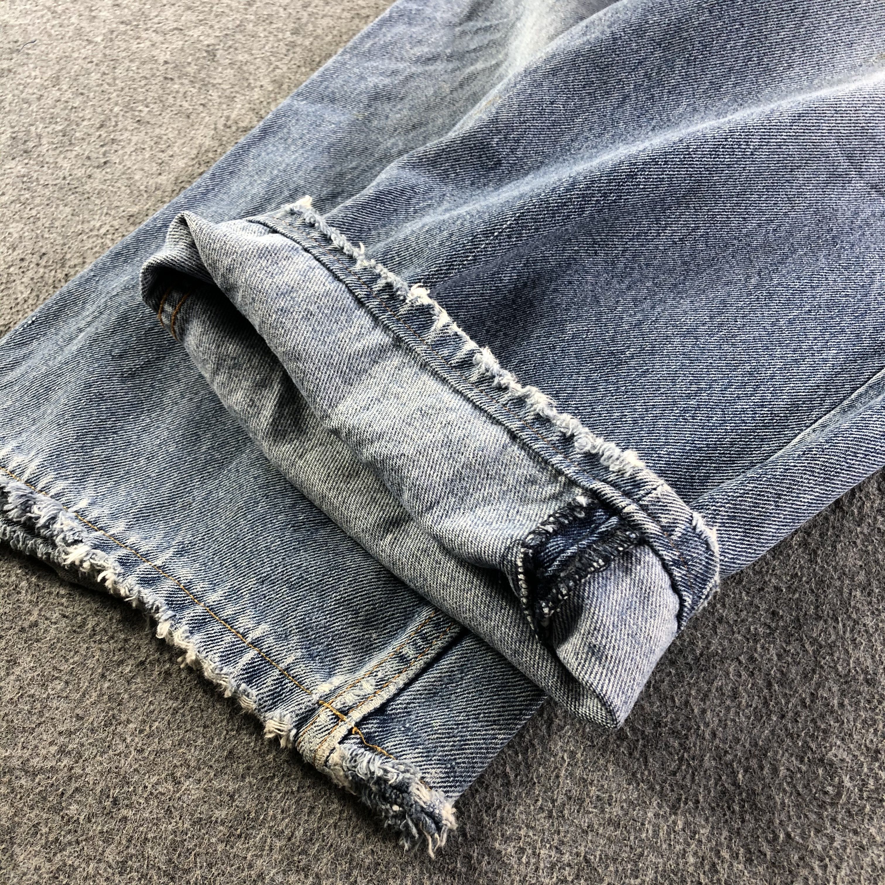 Levi's Vintage Blue Wash Levis 550 Jeans-J3530 Size US 43 - 7 Thumbnail
