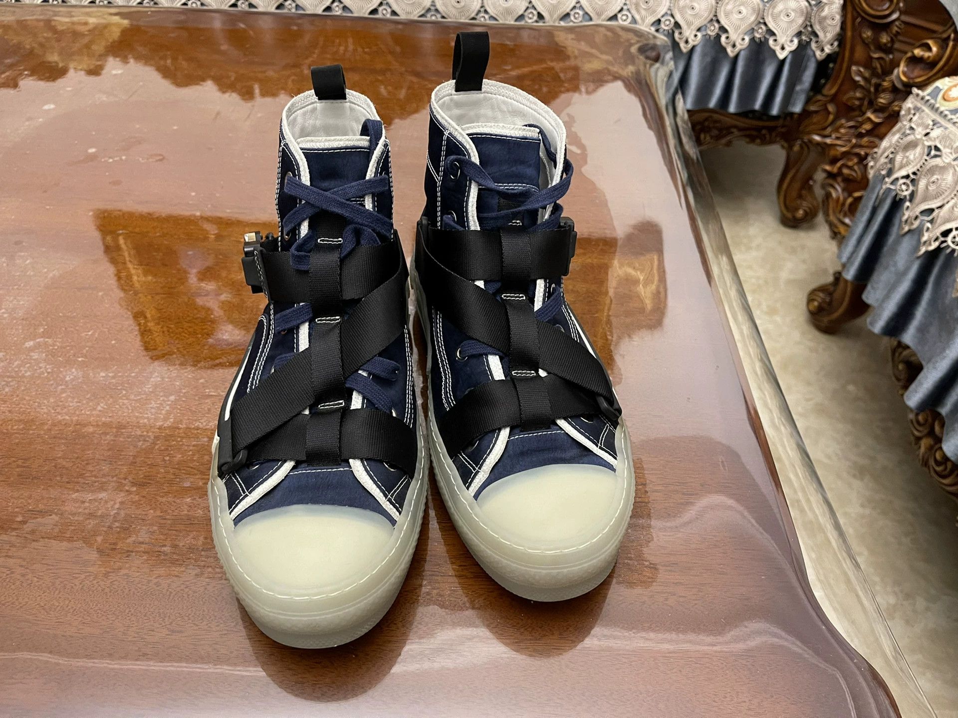 Dior Dior Men's Runway Tech Sneaker Worn Once Like New Size US 6 / EU 39 - 2 Thumbnail
