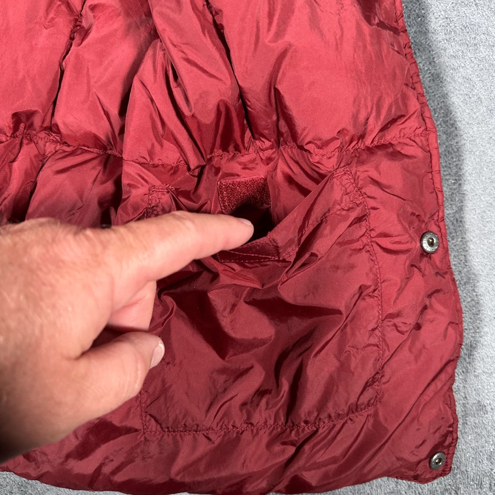 Vintage LL Bean Down Puffer Vest Mens LT Red Snap-Front Fleece-Lined Pockets Quilted Nylon Insulated Outdoor Mens Size US L / EU 52-54 / 3 - 5 Thumbnail