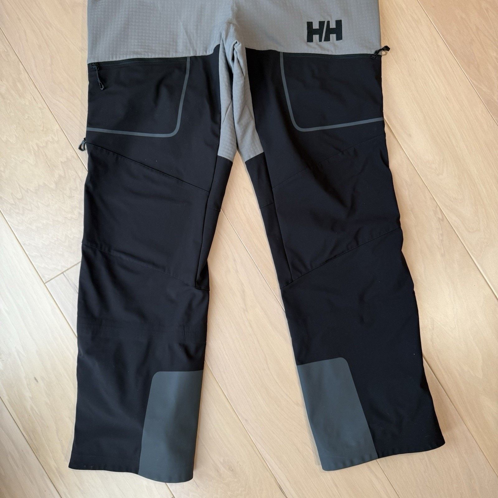 Helly Hansen Helly Hansen Odin BC Softshell Bib Pants XL Gray Winter Size US 40 / EU 56 - 4 Thumbnail