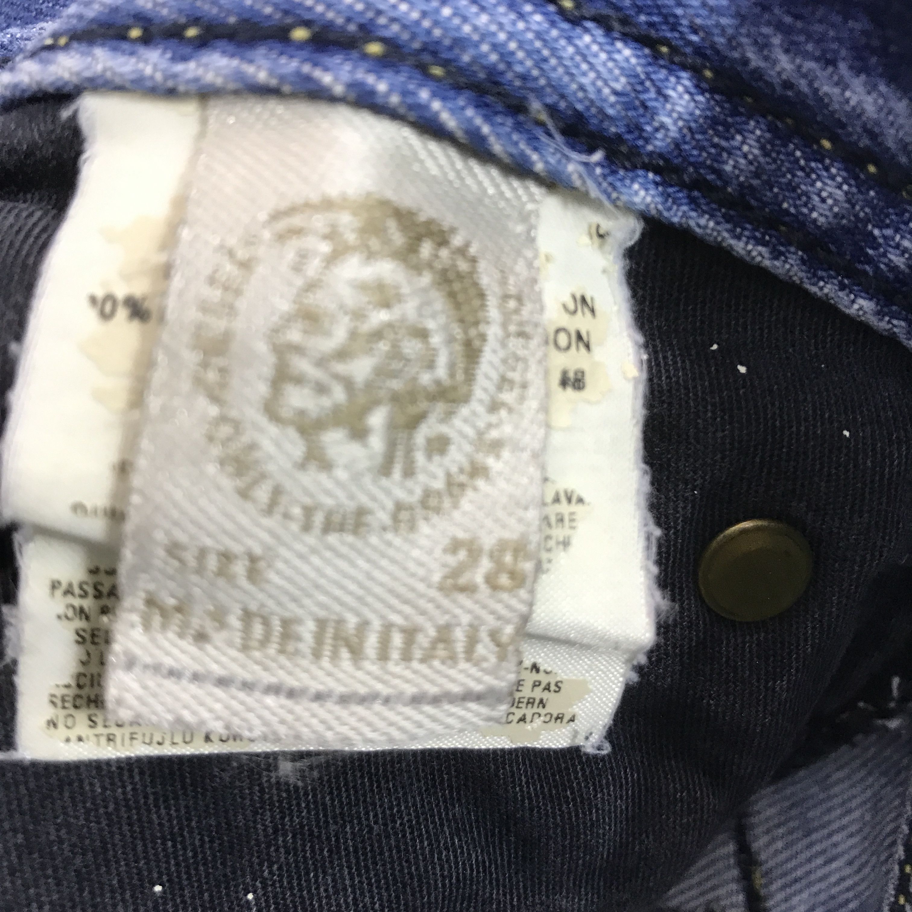 Diesel DIESEL INDUSTRIES DISTRESSED DENIM K54B16 Size US 29 - 15 Thumbnail
