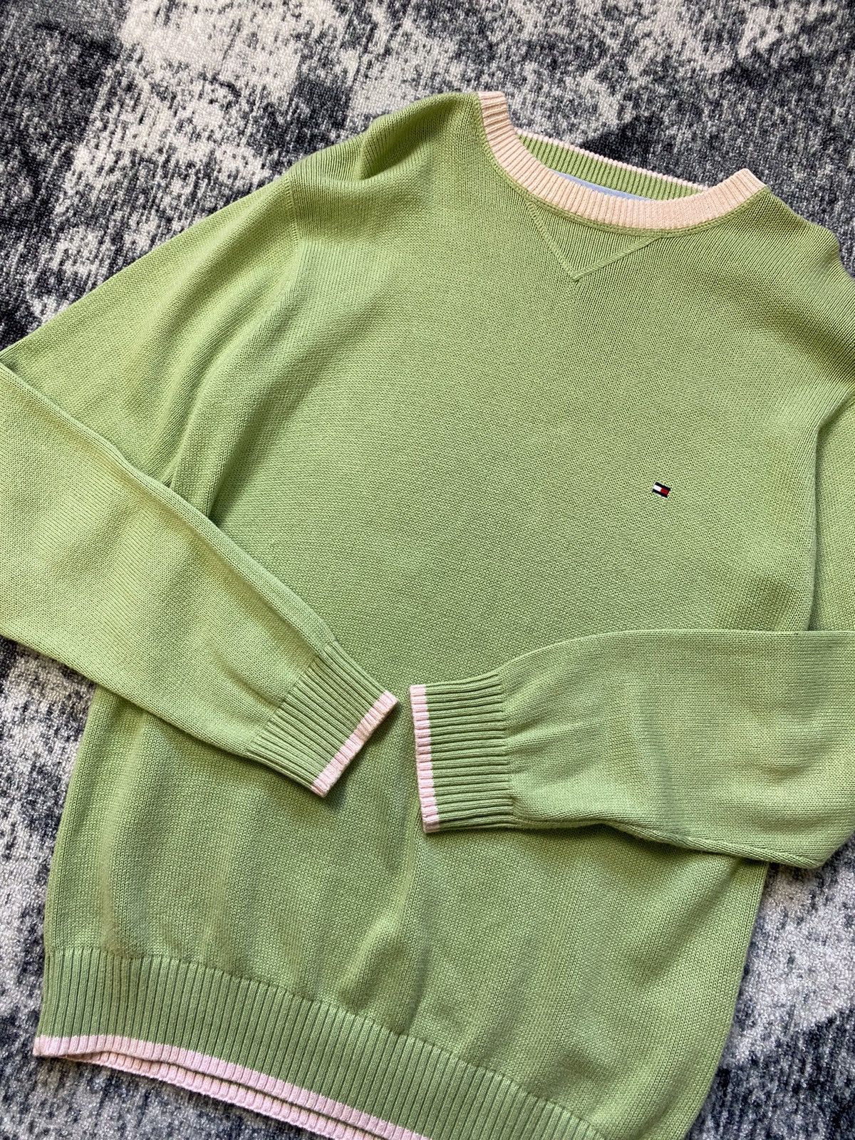 Tommy Hilfiger × Vintage Vintage Tommy Hilfiger Sweater 90s Y2K STYLE Size US M / EU 48-50 / 2 - 6 Thumbnail