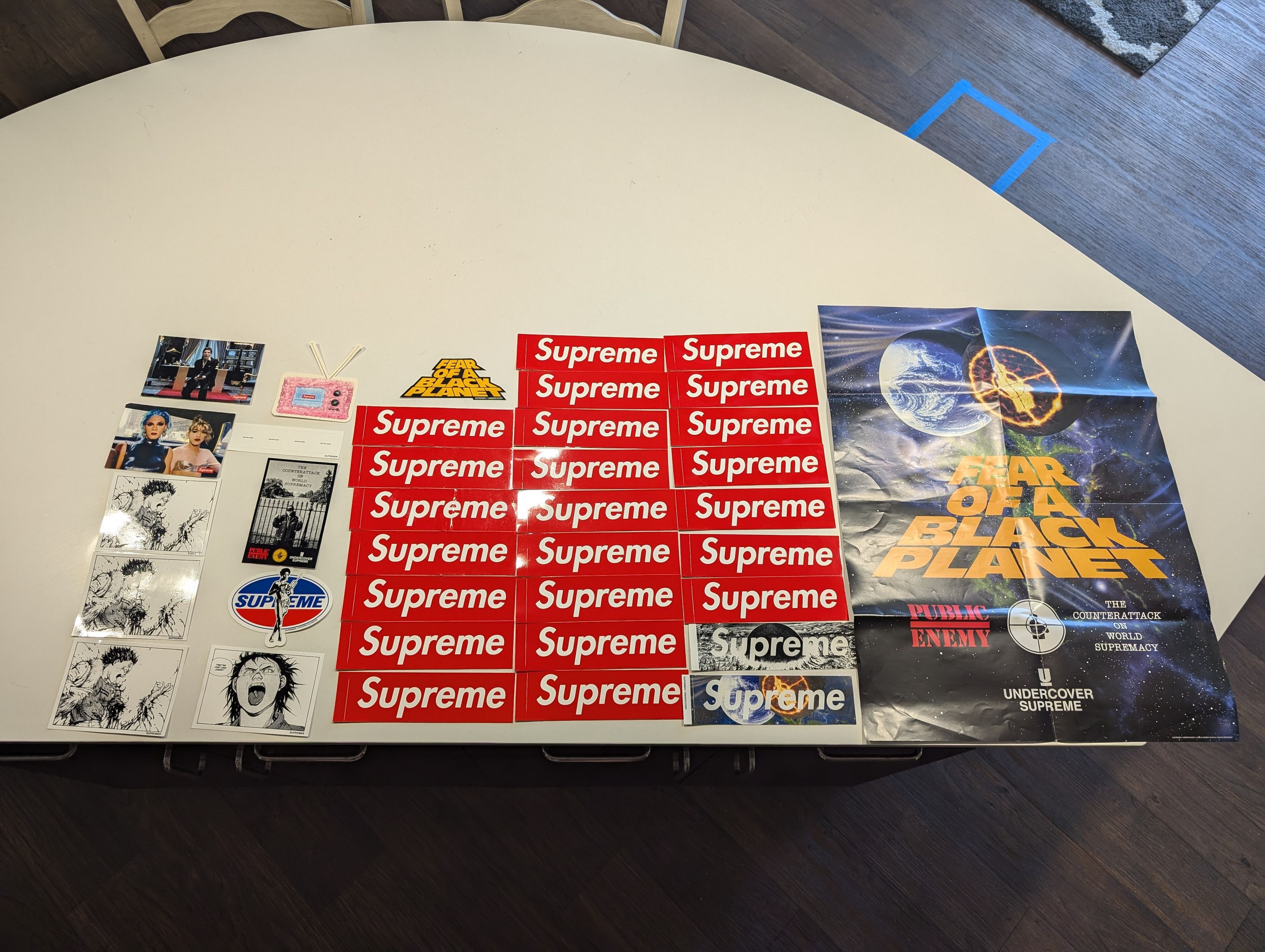 Other Supreme sticker lot + poster Size ONE SIZE - 1 Thumbnail