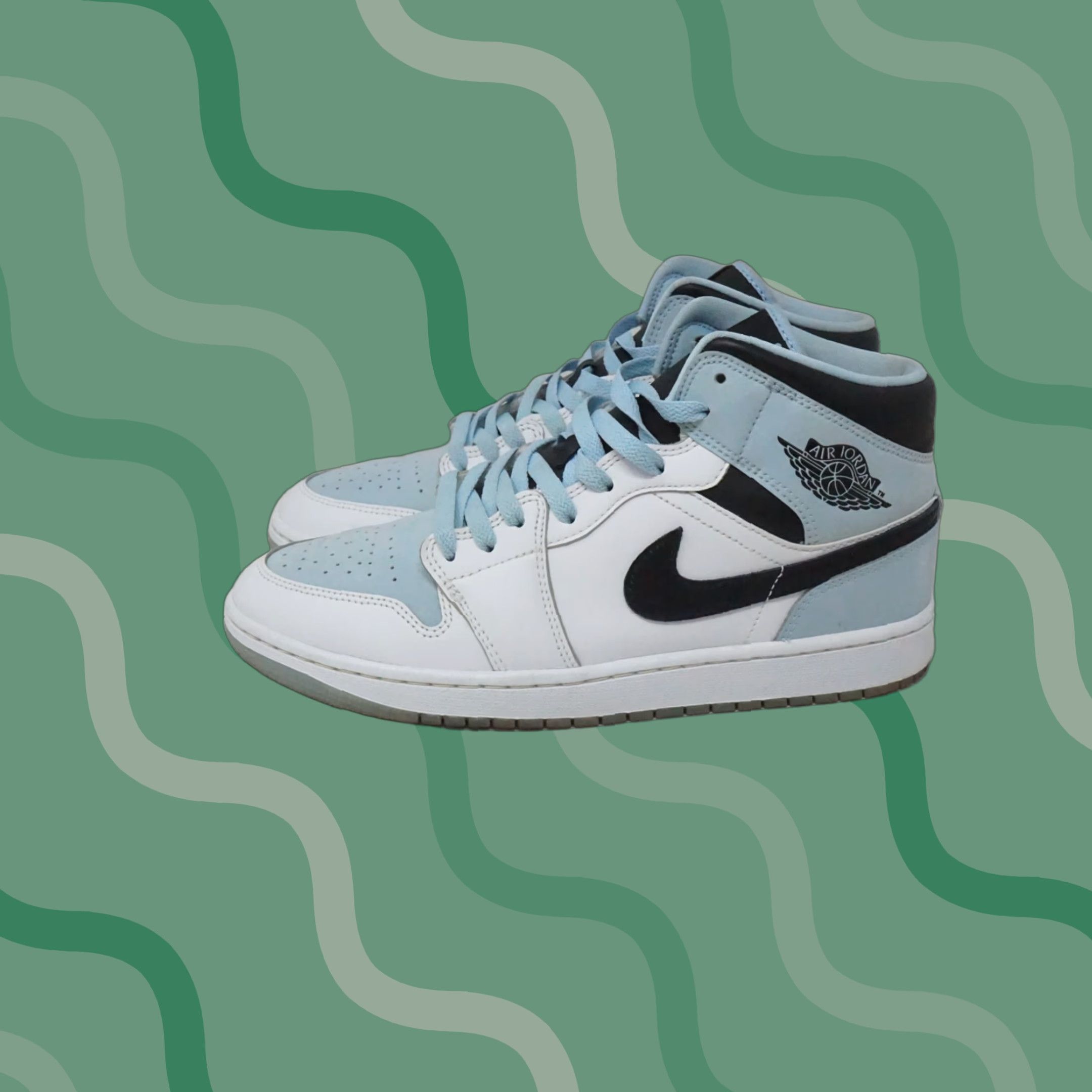 Air Jordan 1 Mid SE Ice Blue White 2023 Size 9.5 Men's DV1308-104 Sneaker