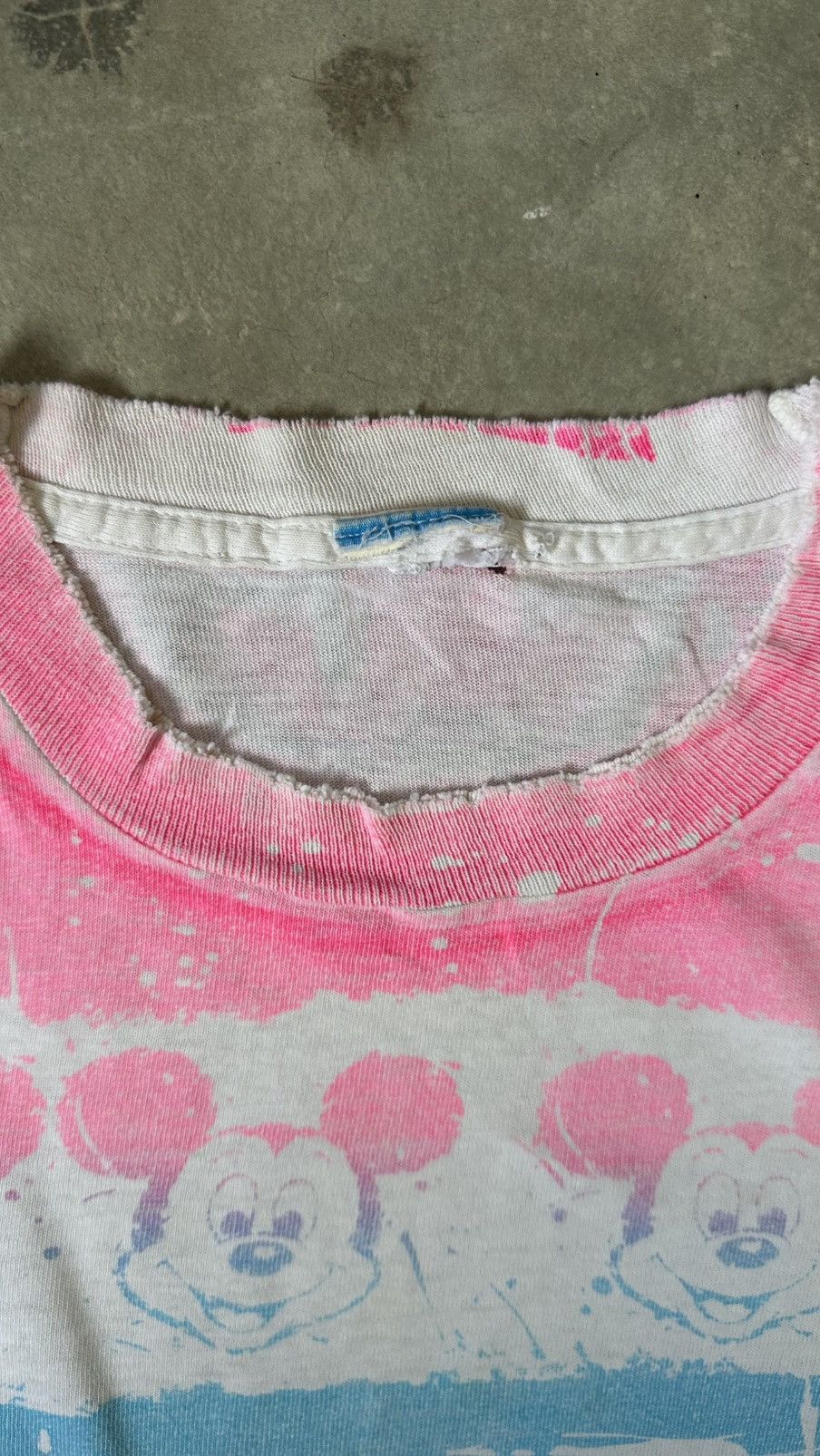 Disney VINTAGS 80S DISNEY MICKEY MOUSE DISTRESSED TEE Size US XL / EU 56 / 4 - 4 Thumbnail
