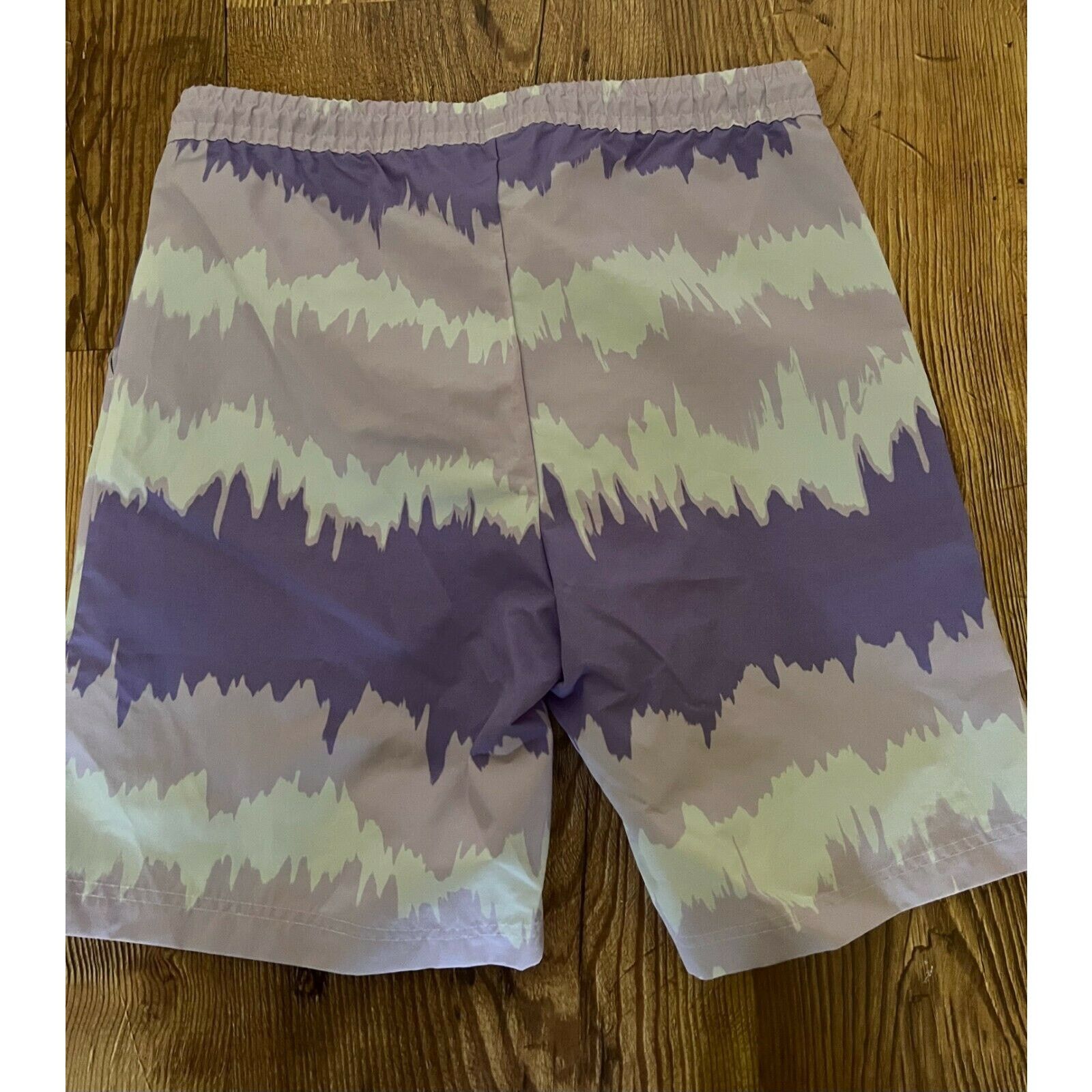 Adidas Adidas Adventure Archive Printed Men Woven Shorts GN2346 M Size US 36 / EU 52 - 2 Thumbnail
