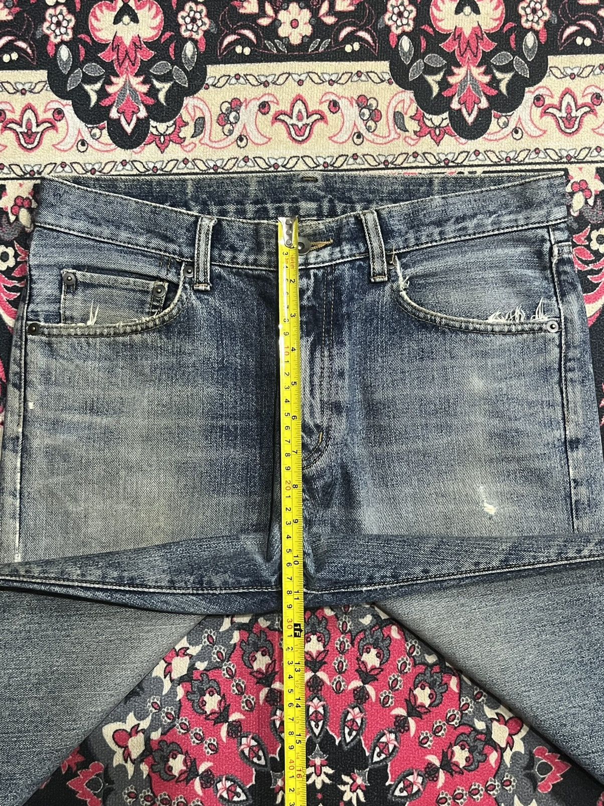 Undercover × Uniqlo Vintage Uniqlo Blue Faded Washed Distressed Straight Jeans Size US 31 - 13 Thumbnail
