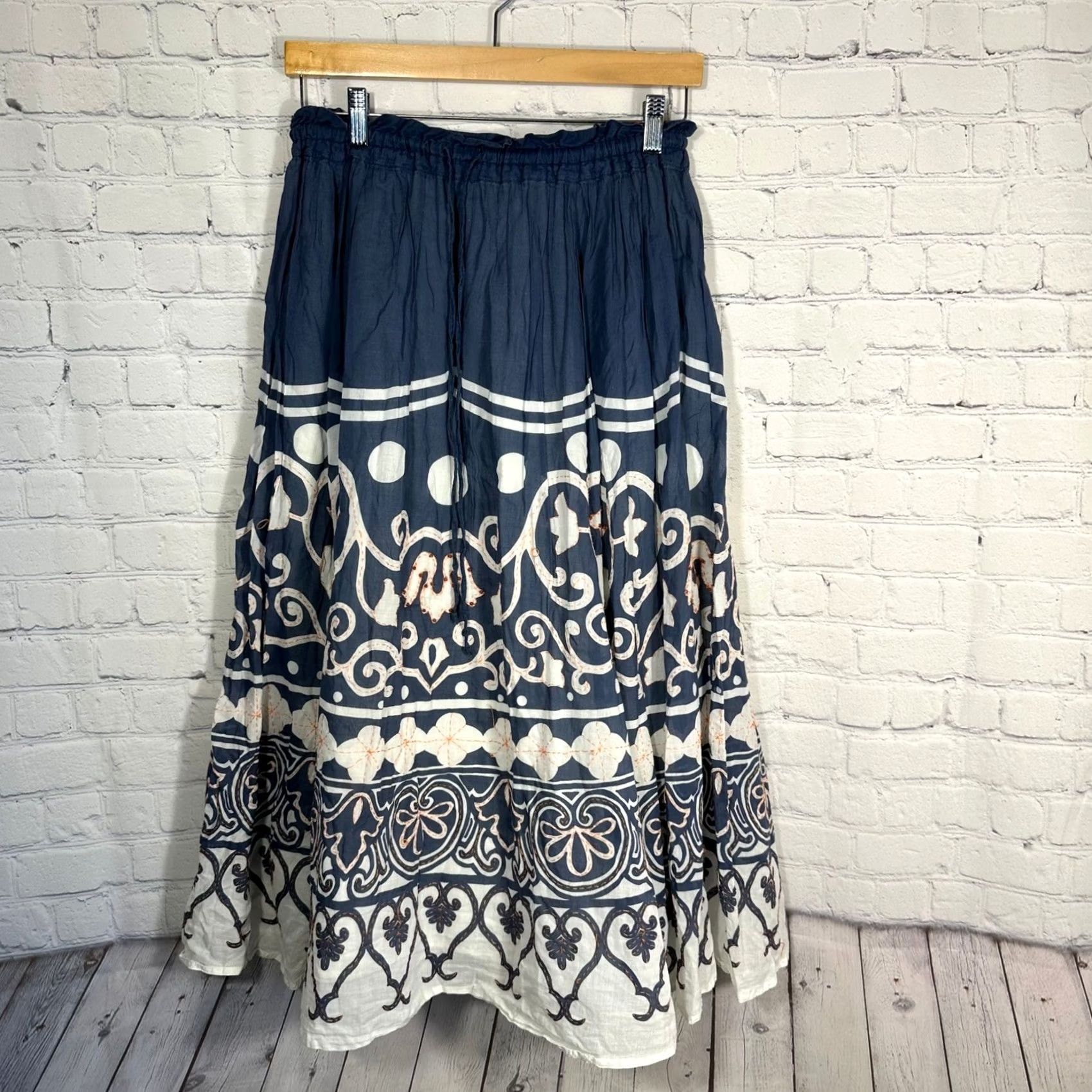 Polo Ralph Lauren Polo Ralph Lauren Skirt Voile Blue White Embroidered Beaded Midi Skirt Elastic Size 28" / US 6 / IT 42 - 2 Thumbnail