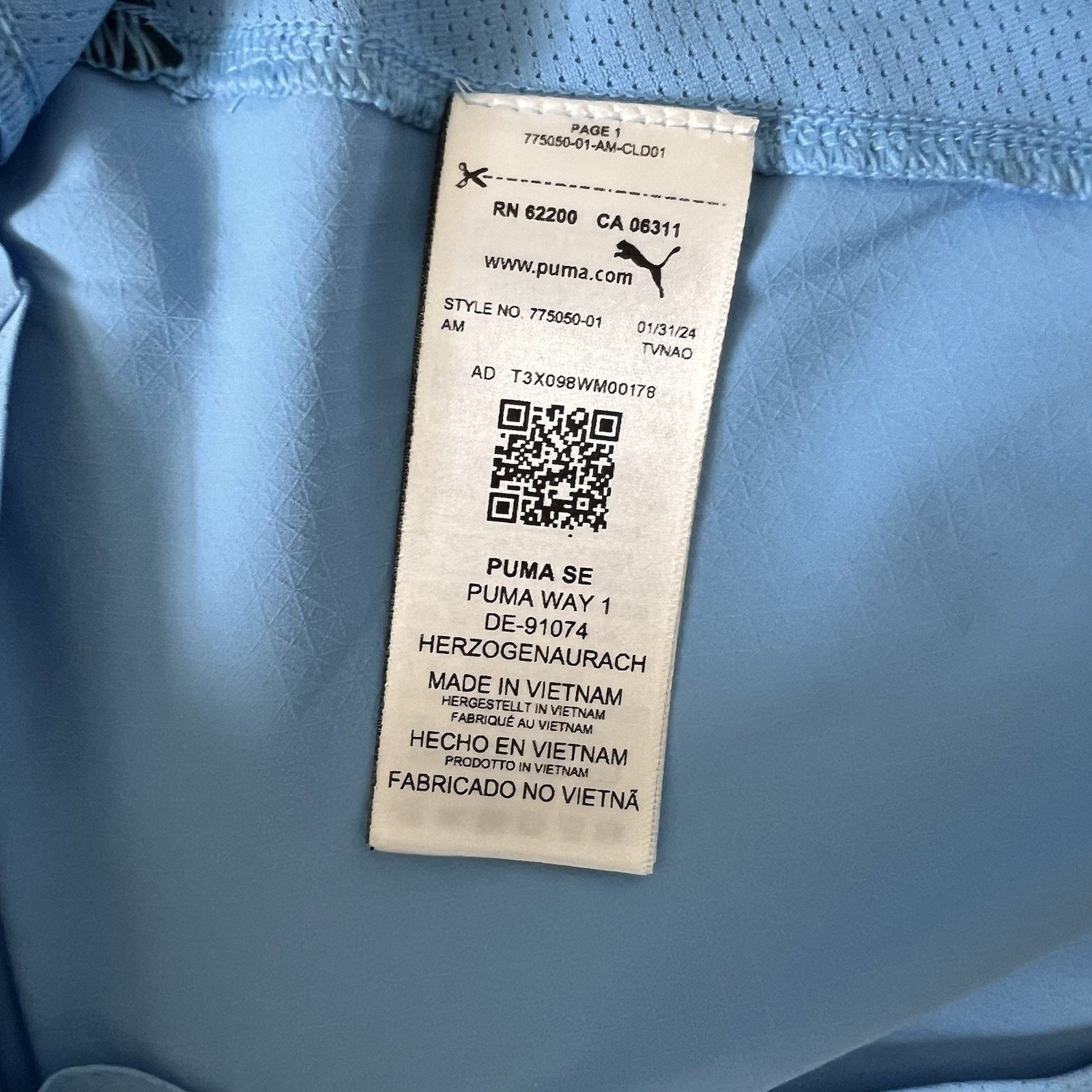 Nike Manchester City Puma 24/25 Authentic Home Jersey Medium NWT Size US M / EU 48-50 / 2 - 10 Thumbnail
