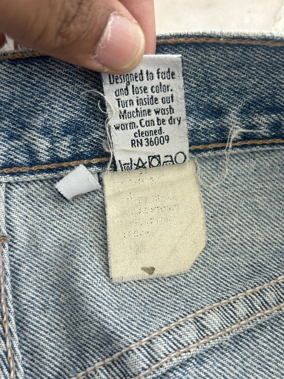 Calvin Klein CK Vintage USA Ripped Jeans W30 Size US 30 / EU 46 - 13 Thumbnail