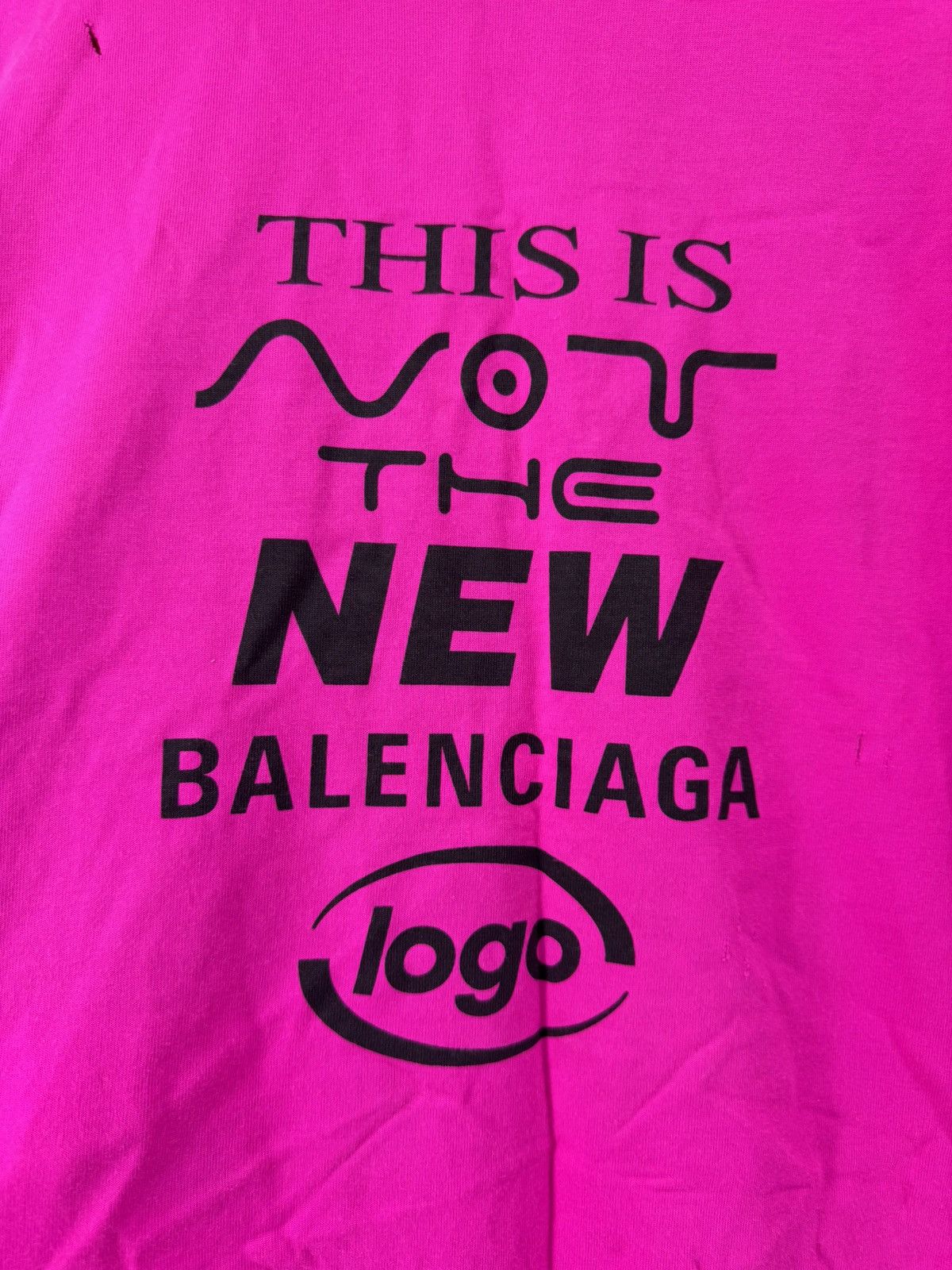 Balenciaga Balenciaga This Is Not The New Balenciaga T-Shirt Size Large Size US L / EU 52-54 / 3 - 2 Thumbnail