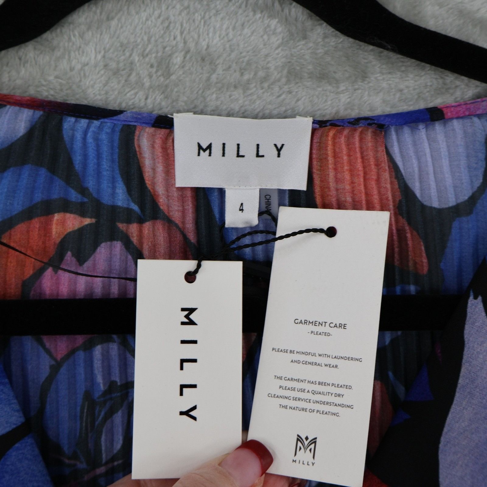 MILLY Milly Liv Dream Rose Print Dress Womens 4 Blue Pleated Artsy Size S / US 4 / IT 40 - 2 Thumbnail