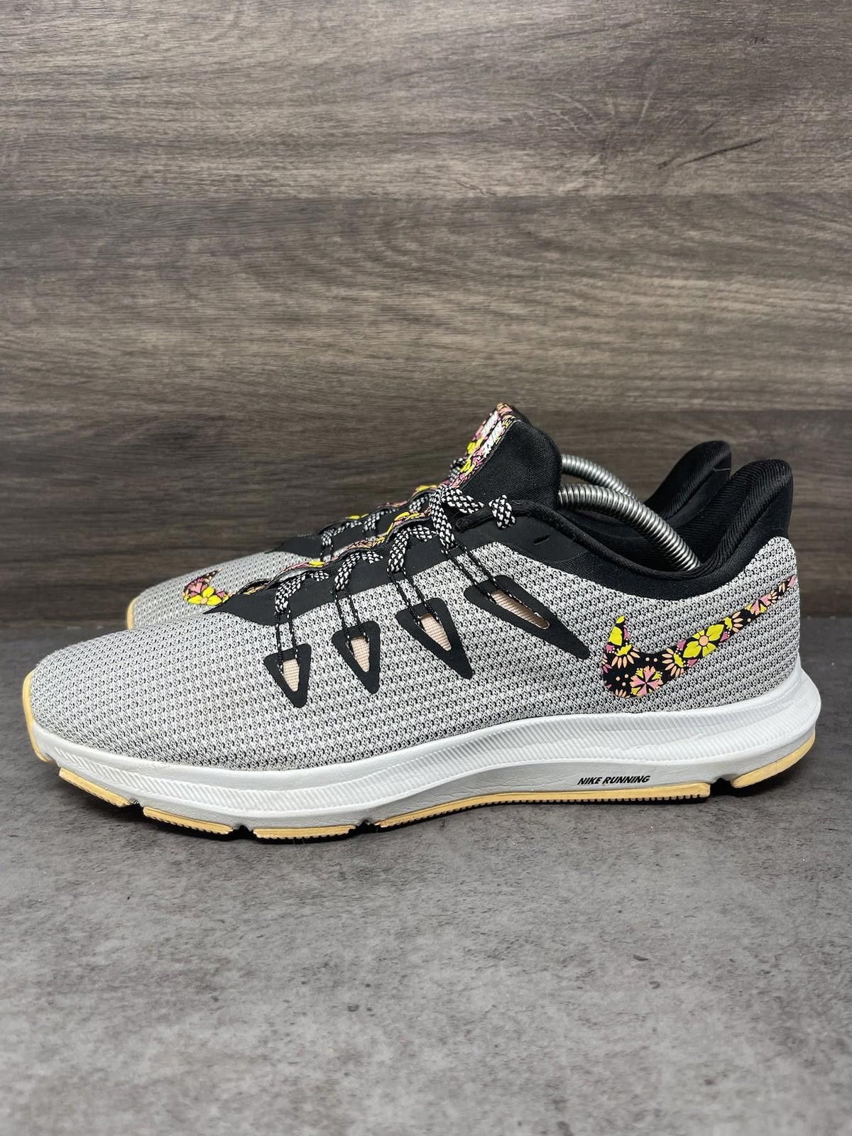 Nike Nike Quest SE Running Shoes Womens Size 11 Grey Floral Print Size US 11 / IT 41 - 1 Thumbnail