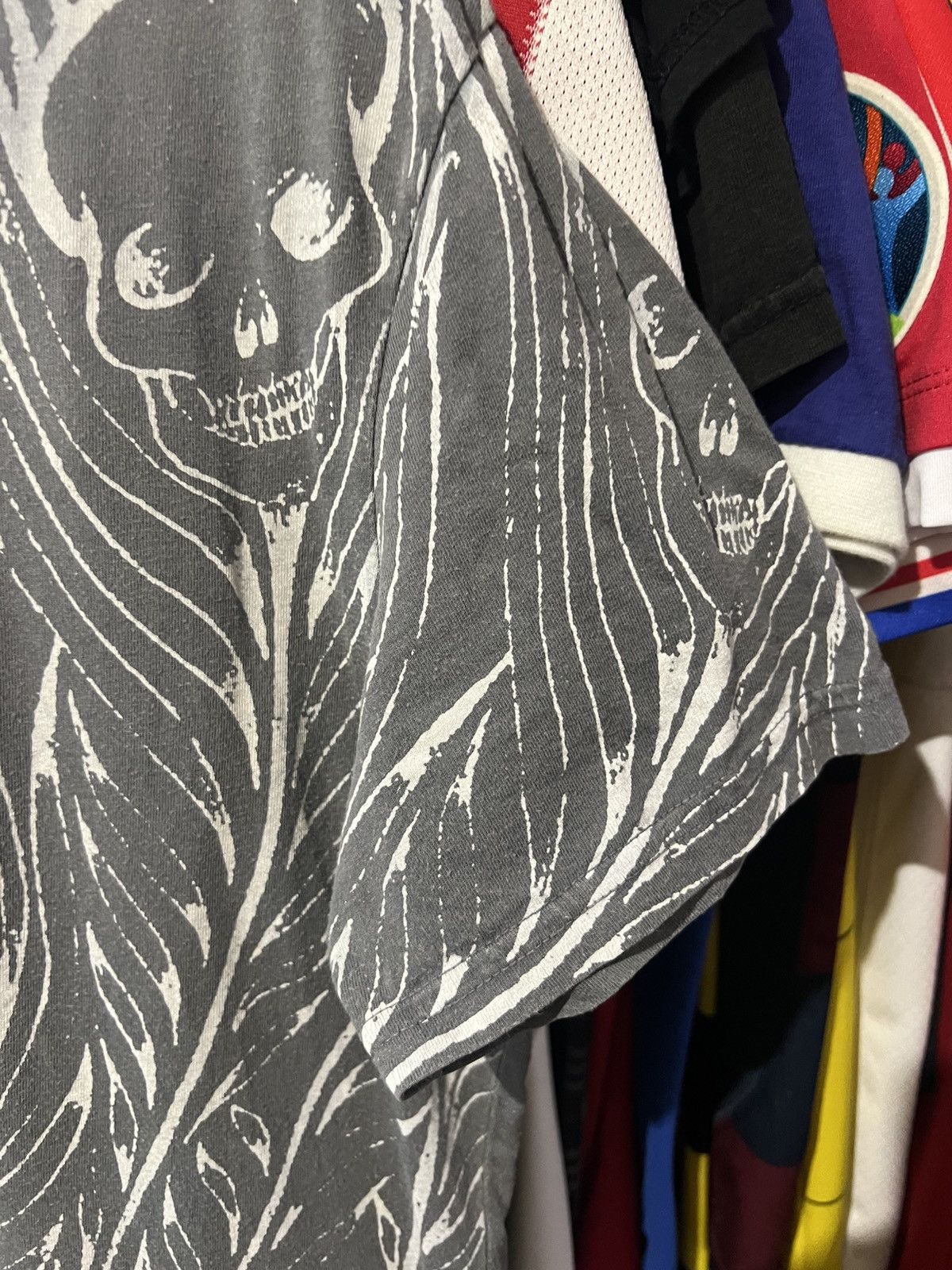Designer × H&M VINTAGE MATTHEW WILLIAMSON H&M T SHIRT SKULL LOGO AOP Size US S / EU 44-46 / 1 - 3 Thumbnail