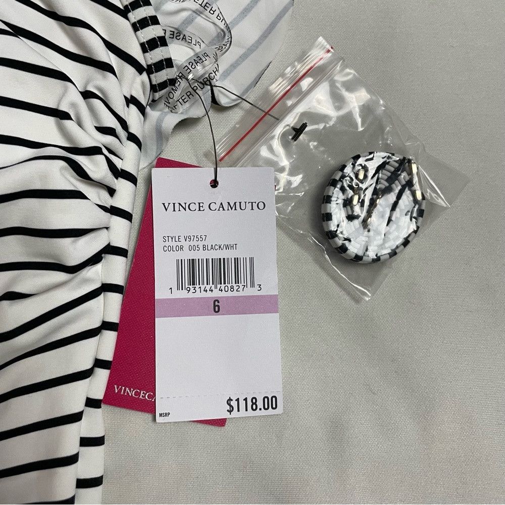 Vince Camuto NWT $118 New Vince Camuto Ruffle Off the Shoulder One Piece Size M / US 6-8 / IT 42-44 - 8 Thumbnail