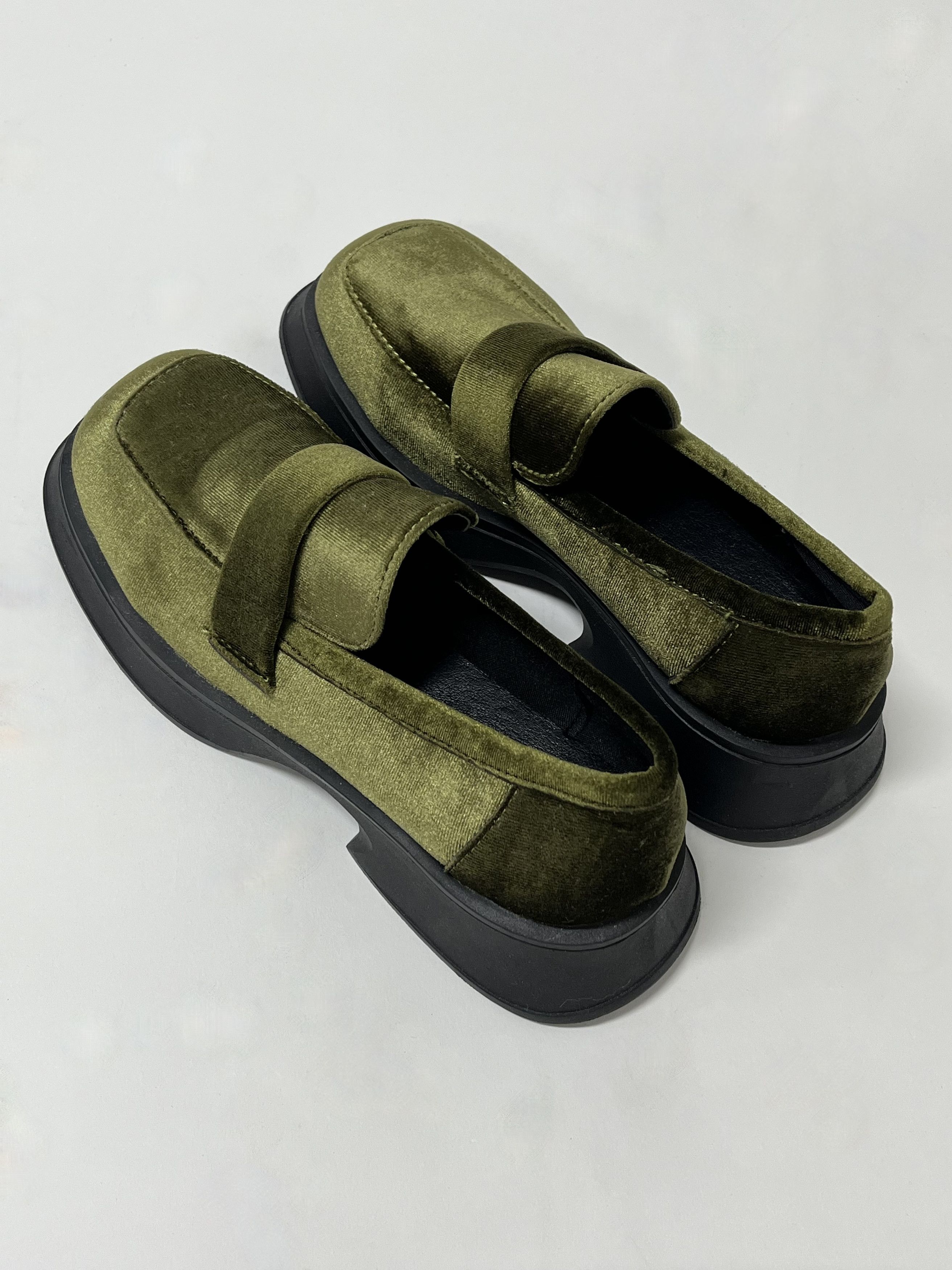 Other Maka Show velvet platform loafer Size US 9 / IT 39 - 2 Thumbnail